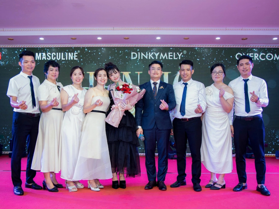 FLAMINGO 2025: CHUYẾN ĐI ĐÁNG NHỚ VÀ CẢM XÚC CÙNG CAO NGUYỄN VÀ CA SĨ LƯƠNG BÍCH HỮU