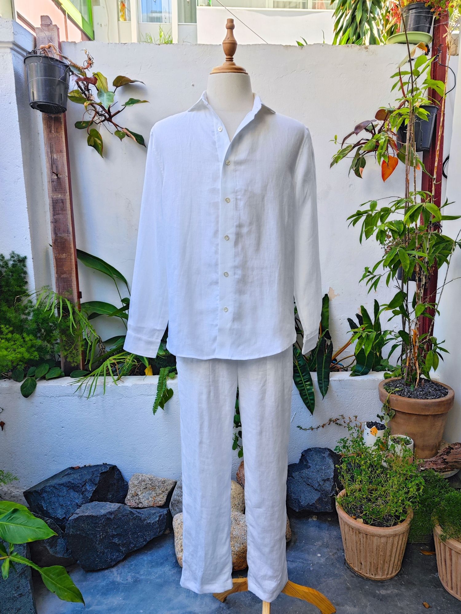 Sơ mi 100% linen tay dài cổ kiểu Ý