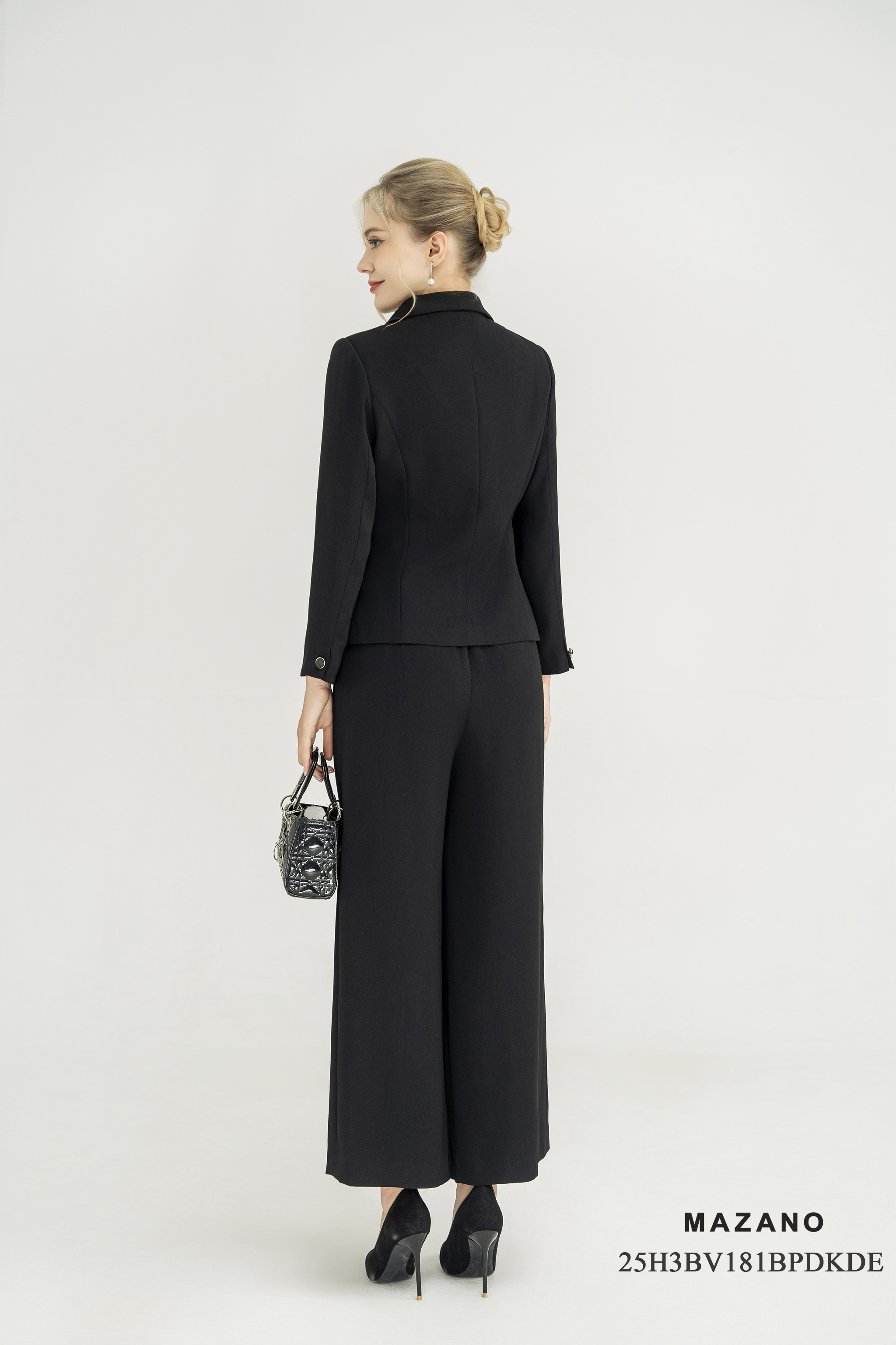 Bộ vest suông vải thô dày màu đen Cổ sang trọng Tay dài Dài áo qua eo,quần dài đến mắt cá_thumbnail_4