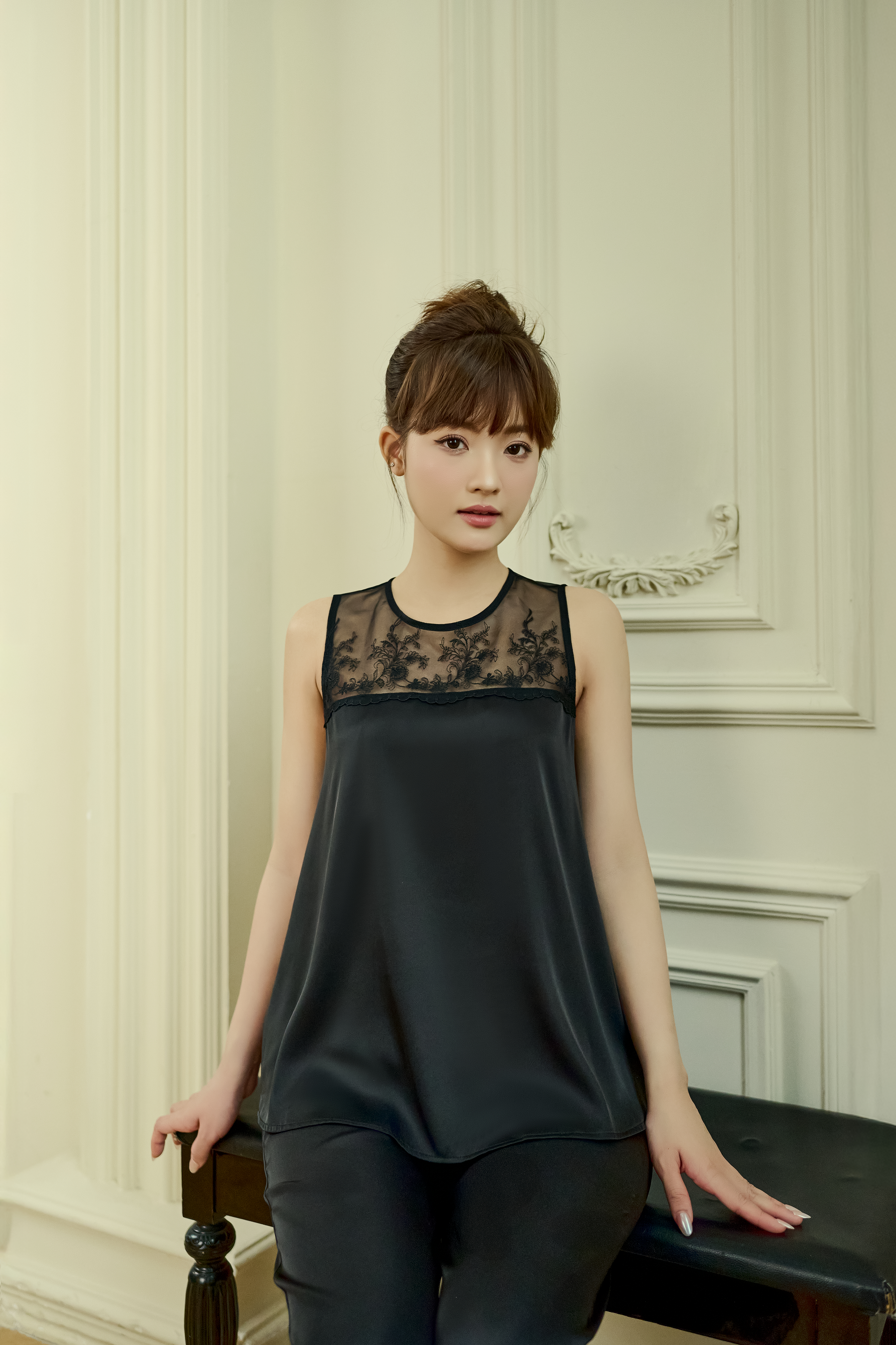 Bộ lụa áo cộc tay, quần dài BN613_thumbnail_3