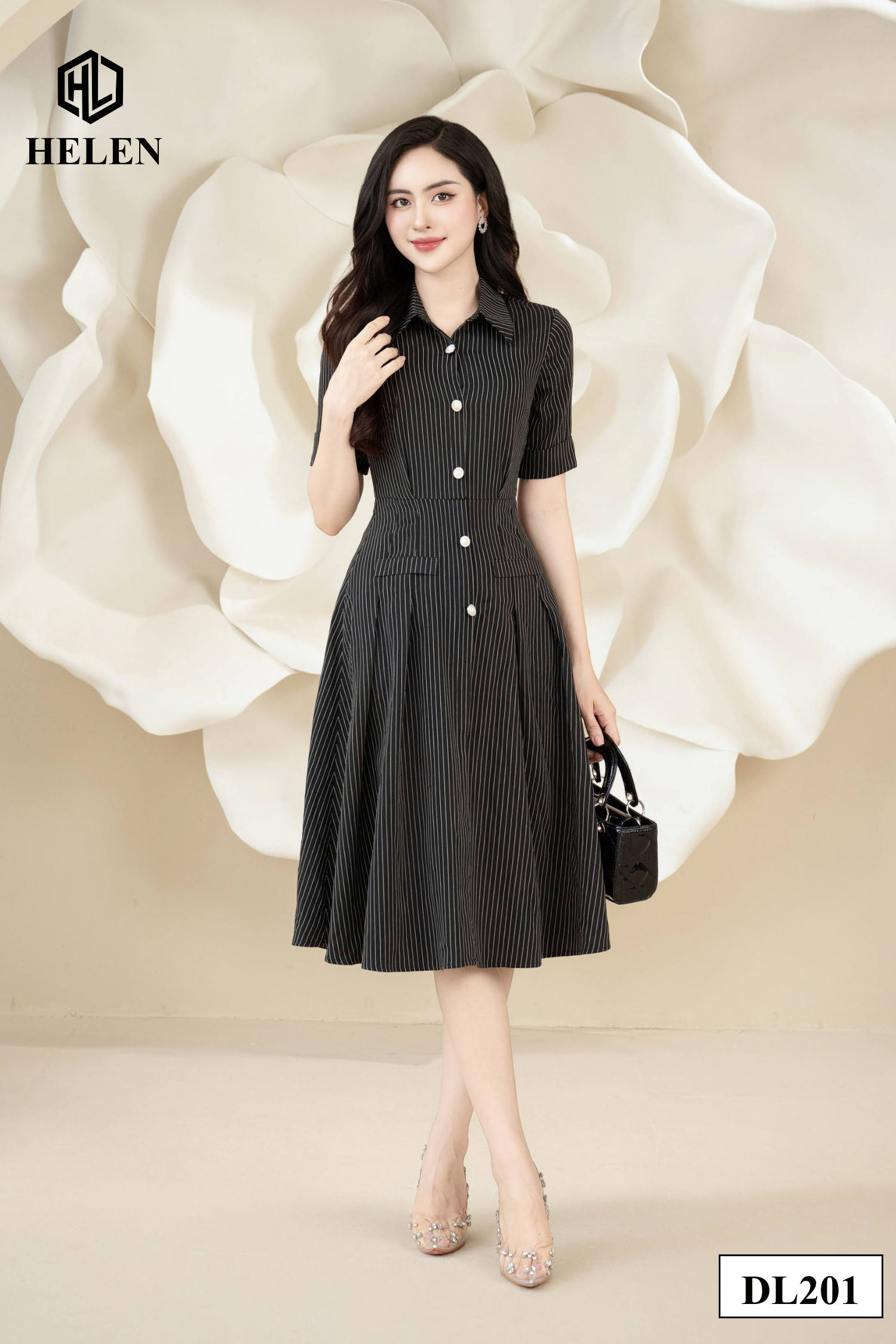 Đầm xòe kẻ đen cổ đức đính cúc DL201_thumbnail_2