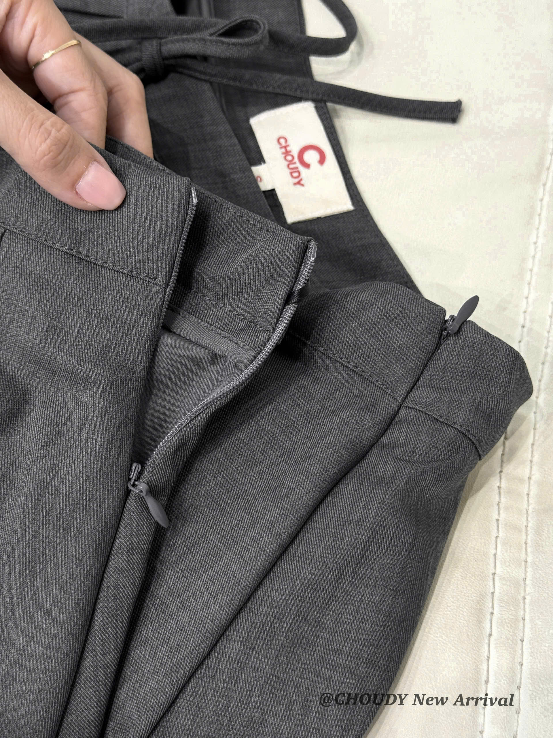 SALE U170 CHÂN VÁY XÁM_thumbnail_2