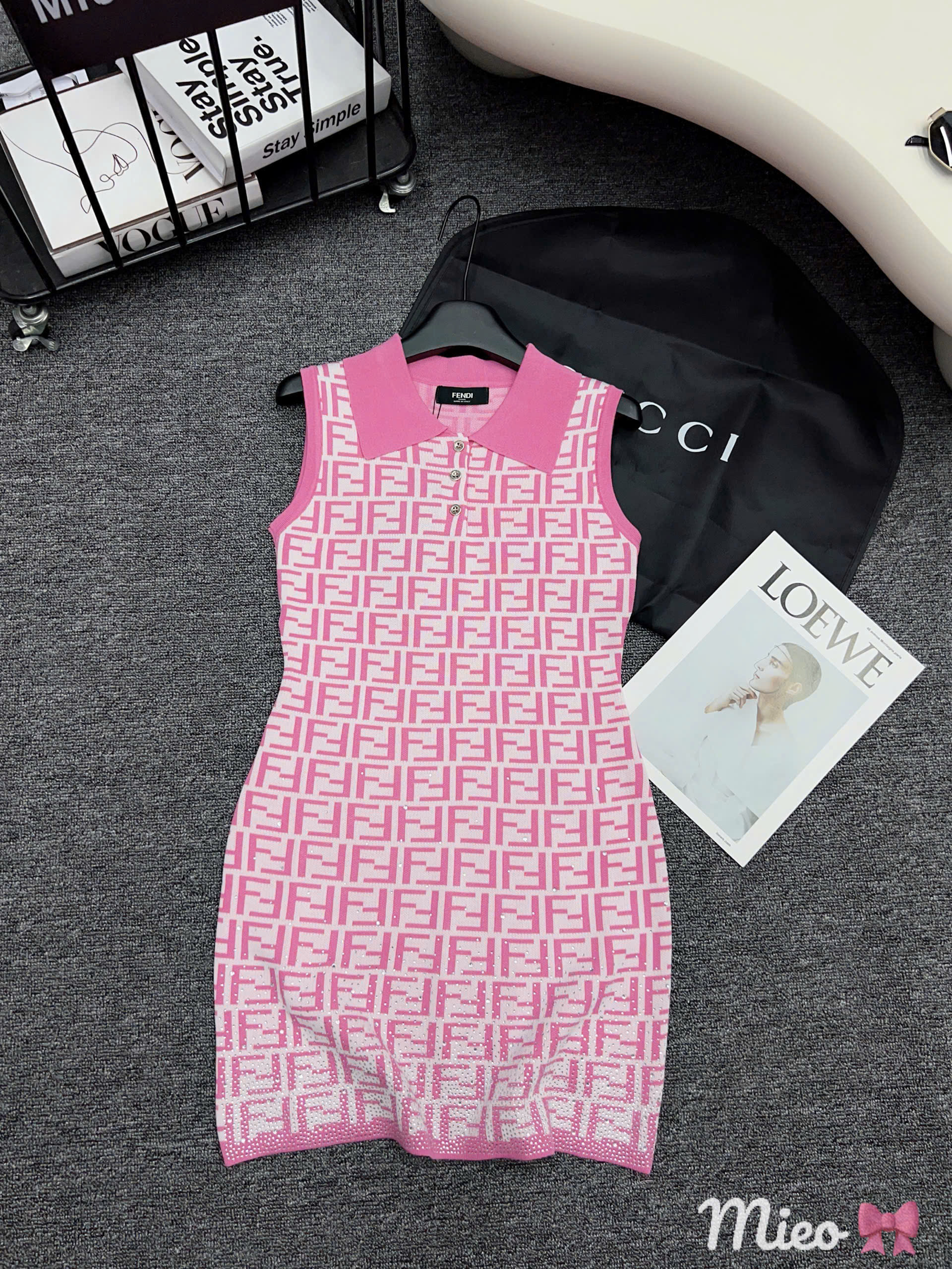 Váy Fendi sát nách cổ polo _thumbnail_2