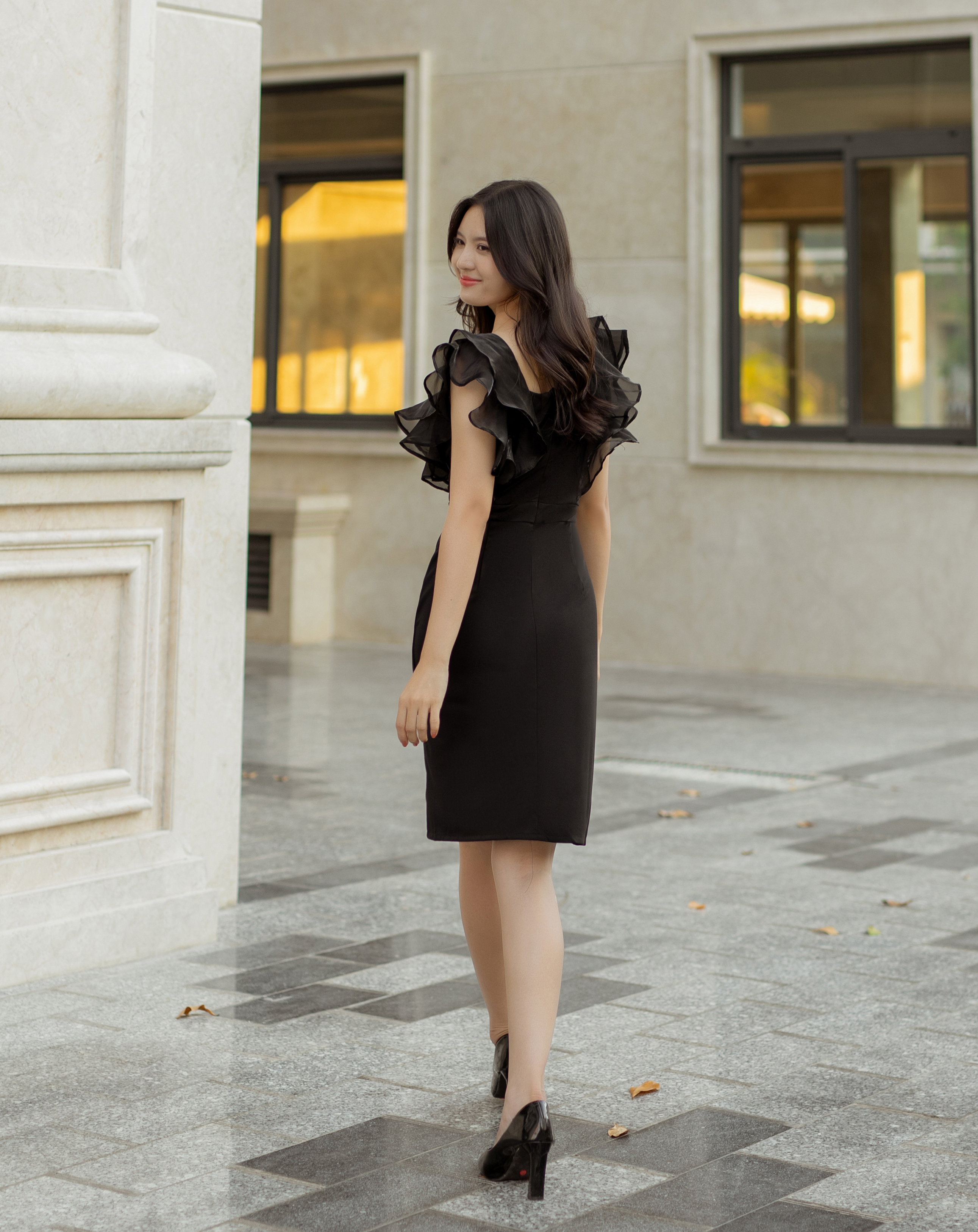 Đầm dự tiệc phối bèo cổ U_thumbnail_4