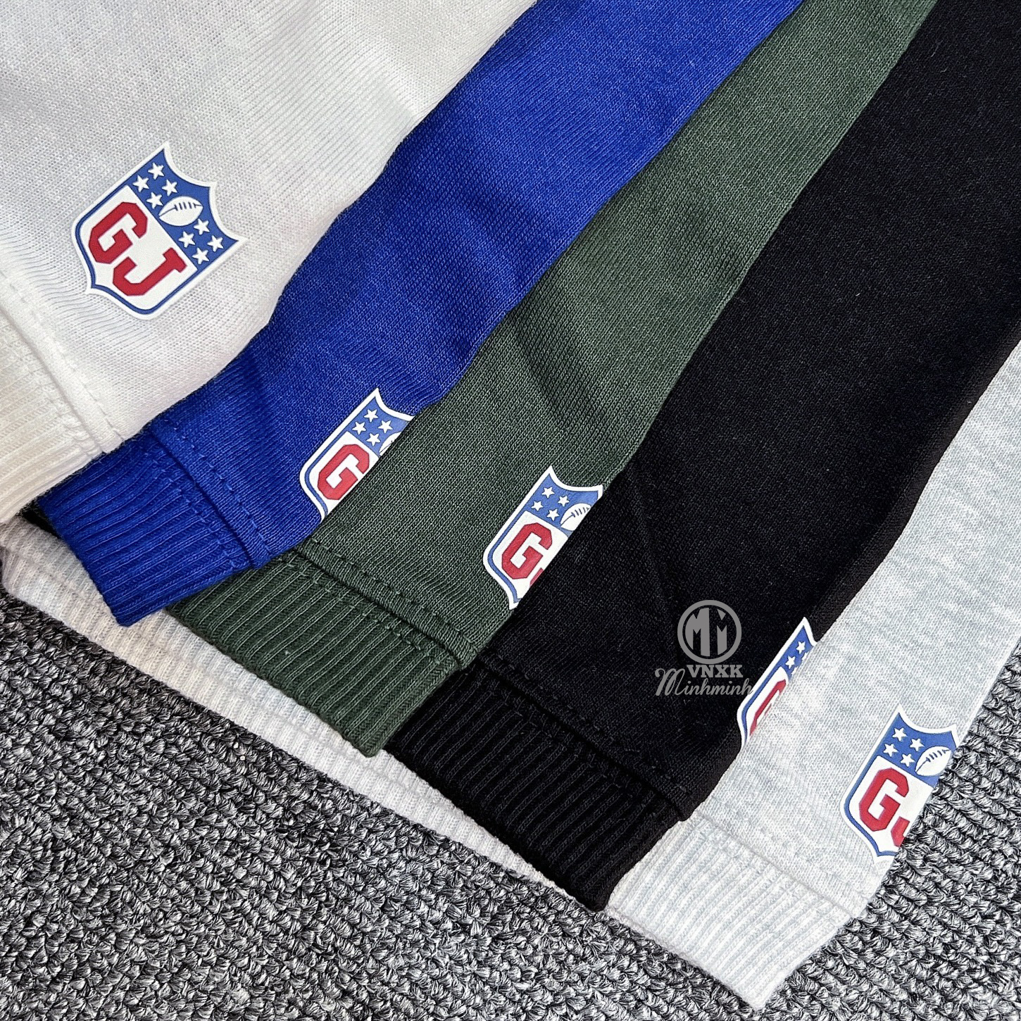 AO THUN GJ_thumbnail_1