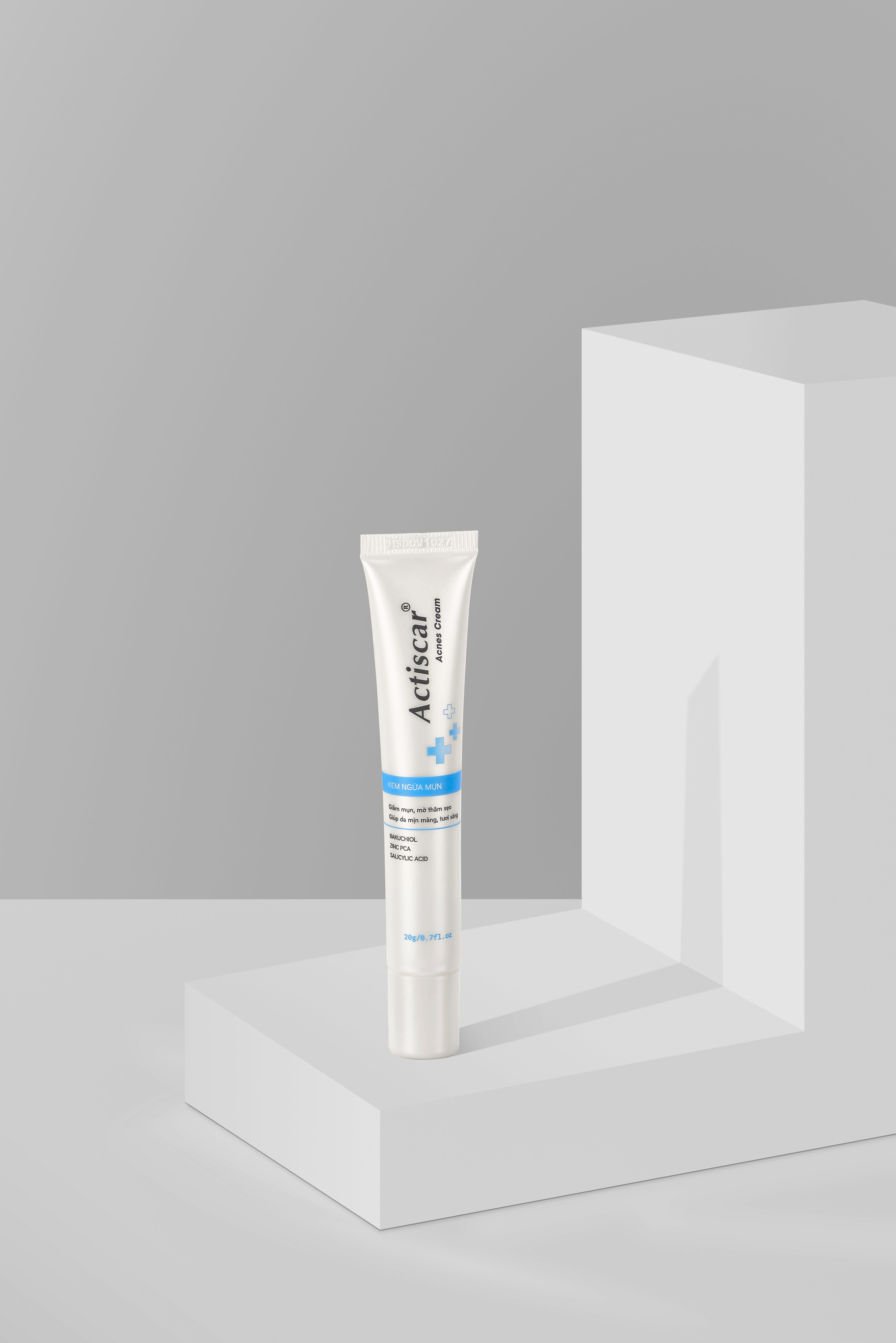 Kem giảm mụn mờ thâm Actiscar Acnes