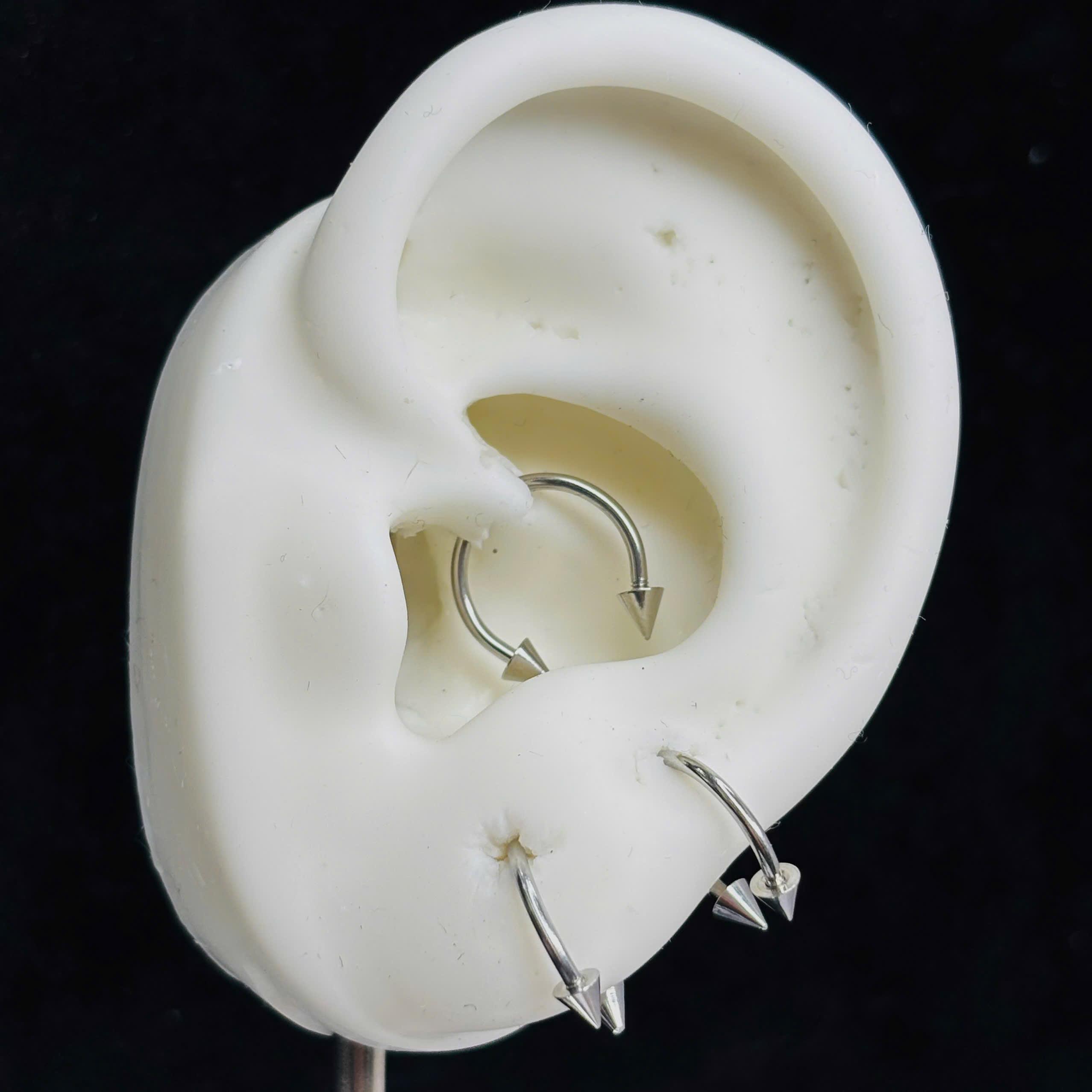 Septum đinh nhọn size 10