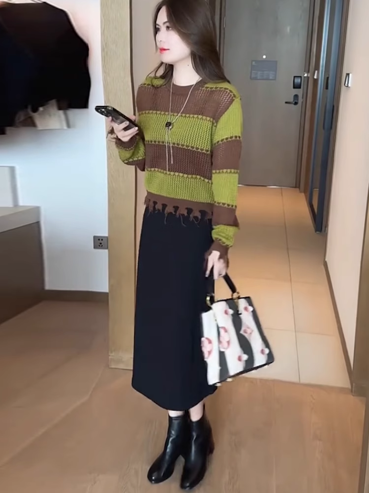 15089-Áo len dệt kim phối hai màu sọc ngang ( len dệt kim)_thumbnail_1