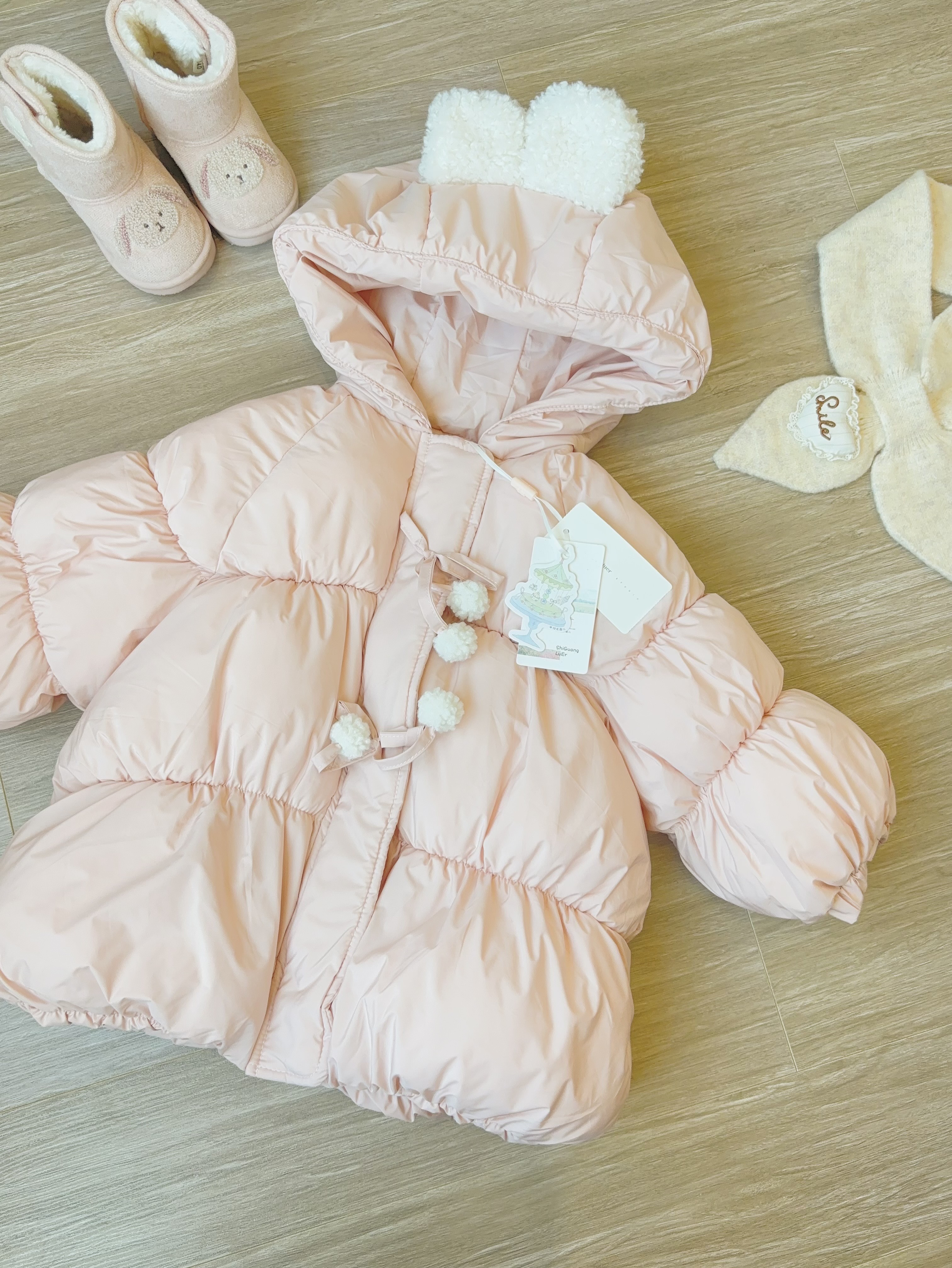 (M152) Áo khoác phao trần bông tai bông màu hồng_thumbnail_0