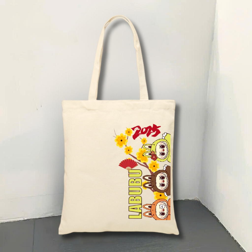 Túi tote vải canvas in hình Kuromi, Totoro, Labubu có khóa kéo, ngăn phụ - 𝐖𝐞 𝐓𝐞𝐞 TOTE07_thumbnail_19