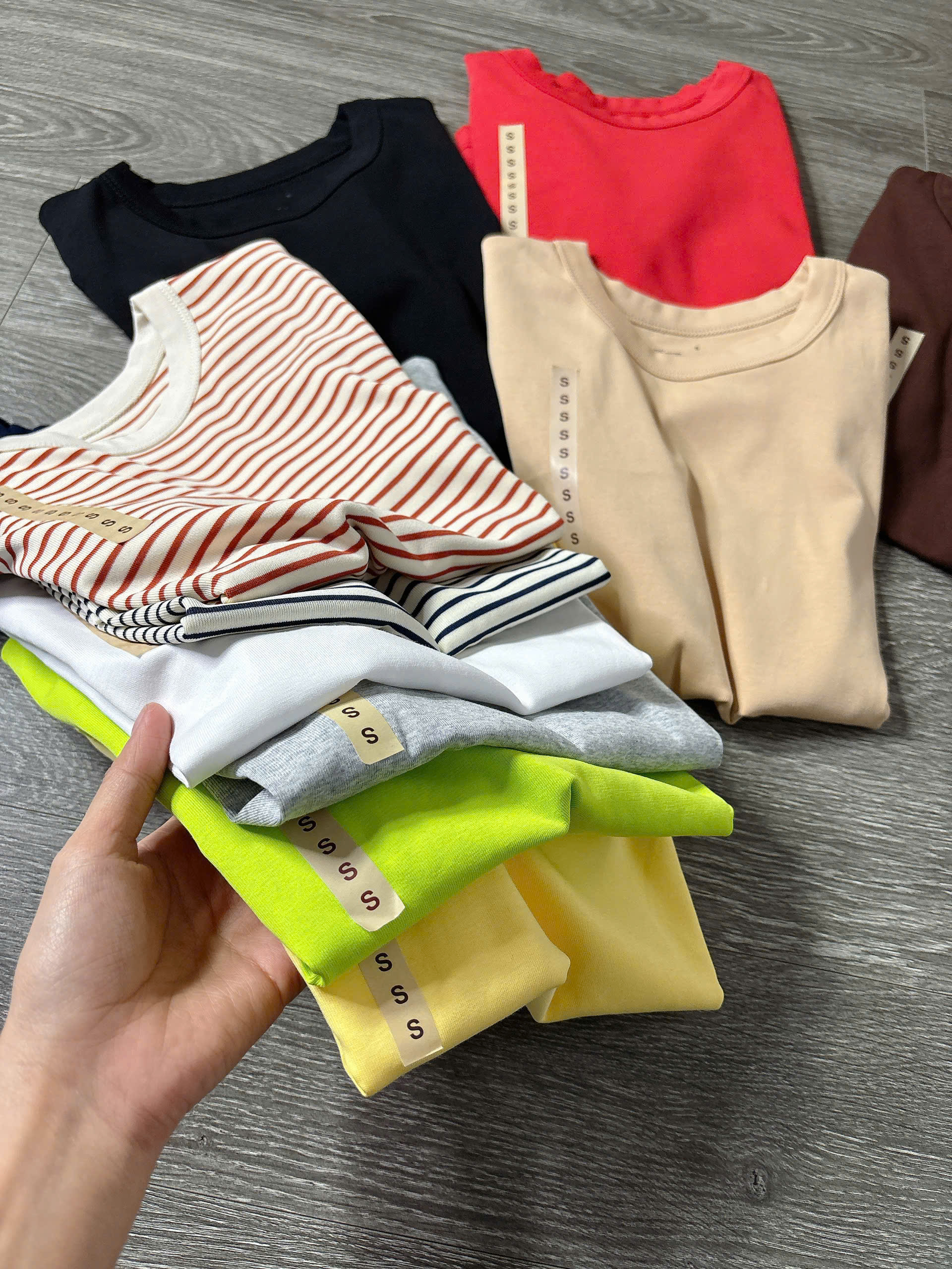 A9 ÁO THUN 10 MÀU_thumbnail_7