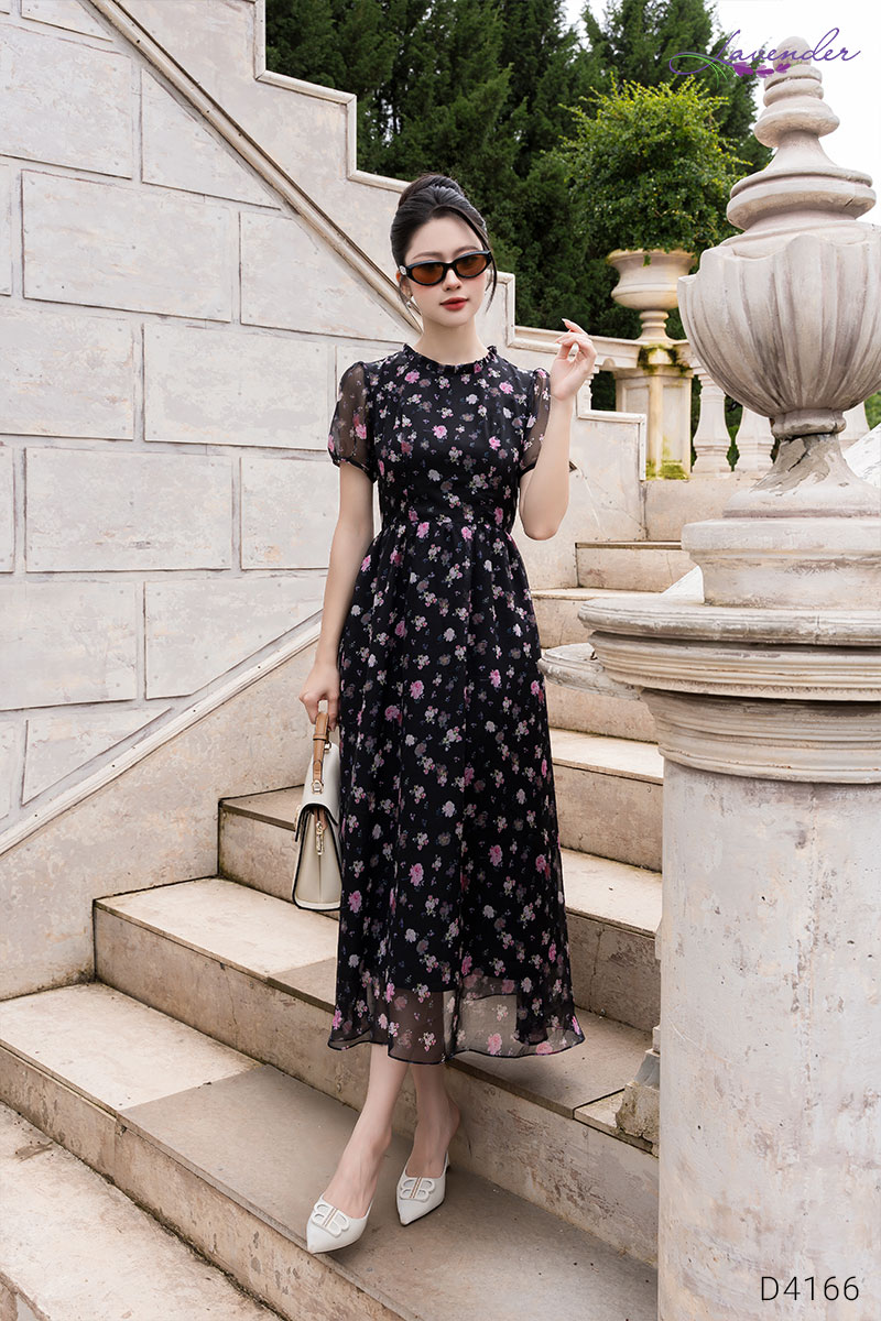 Đầm cổ tròn hoa nhí đen tay ngắn D4166_thumbnail_5