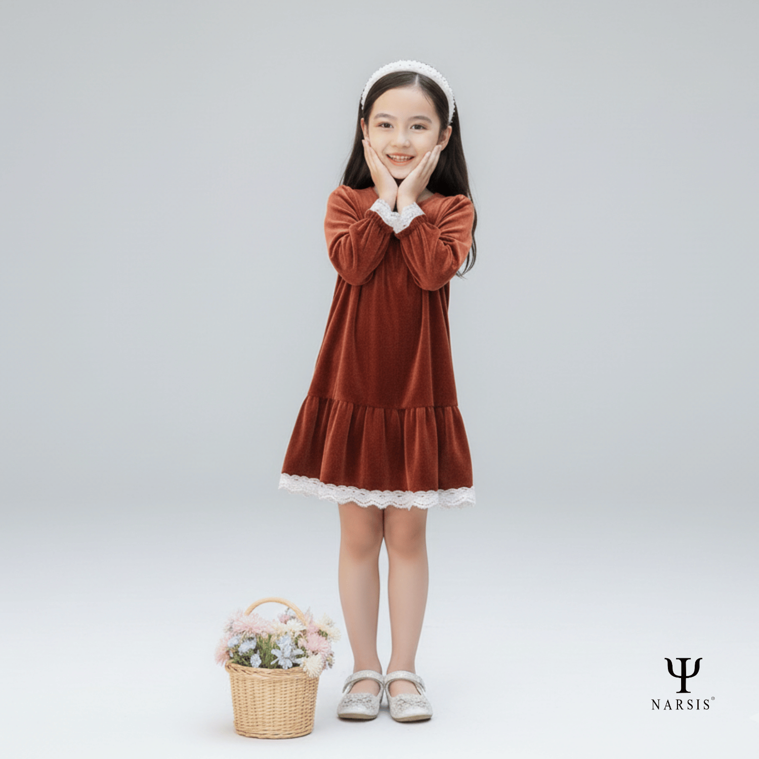 VÁY BÉ GÁI KB0021 NARSIS CHẤT LIỆU THOÁNG MÁT, DỄ CHỊU, THOẢI MÁI CẢ NGÀY, DỄ VẬN ĐỘNG_thumbnail_4