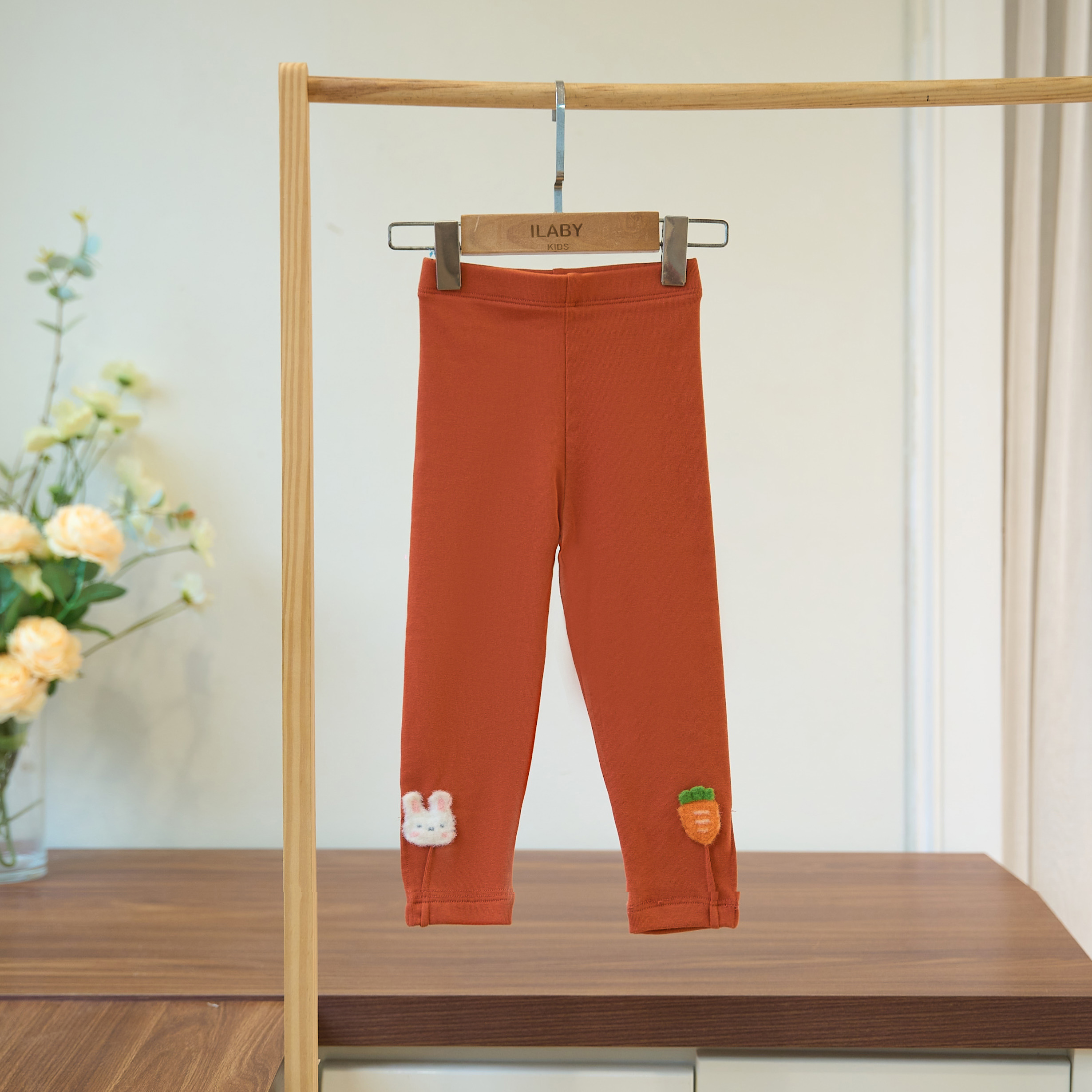 Quần legging đính hoa nhỏ_thumbnail_3