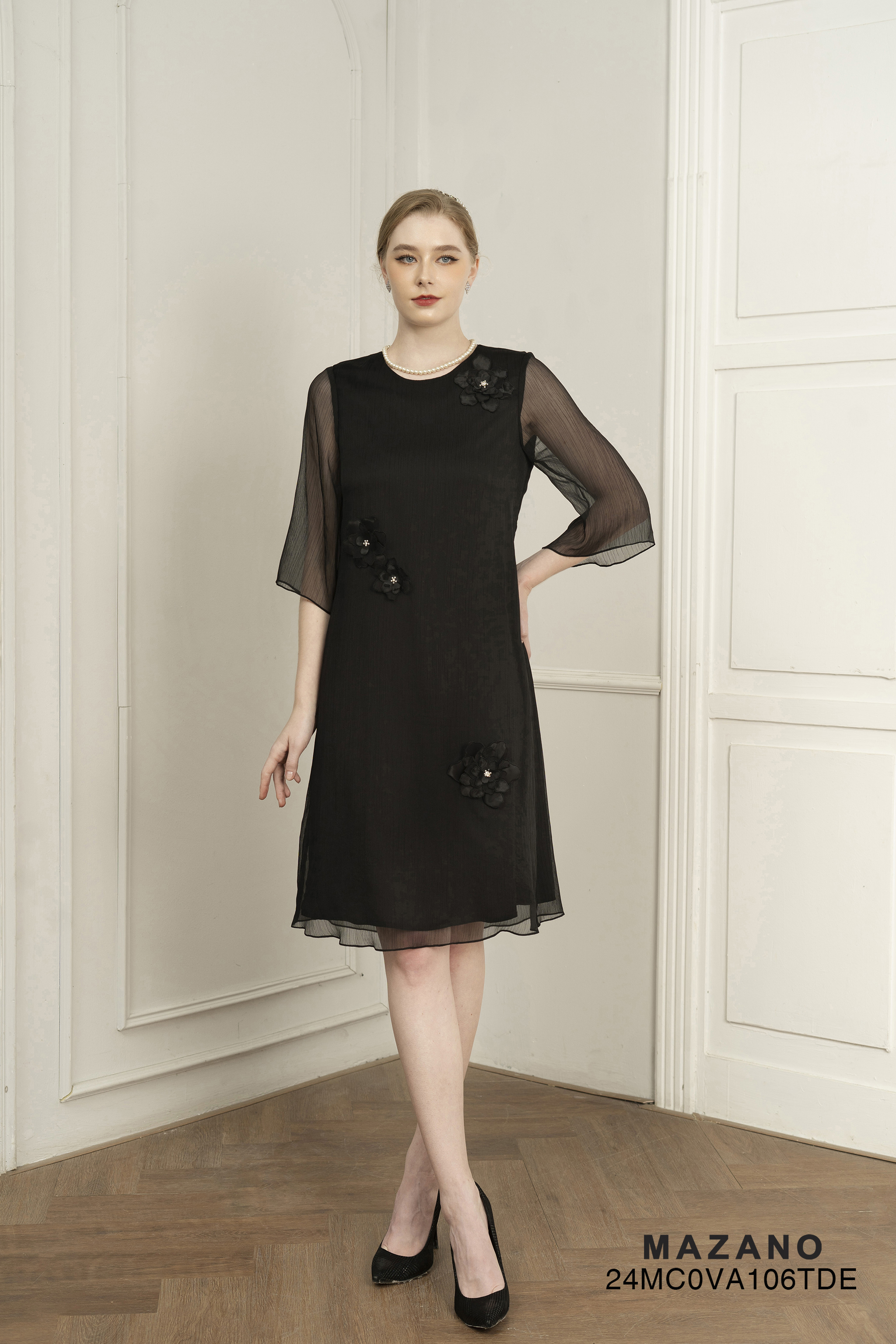 Đầm suông đính hoa bố cục_thumbnail_0