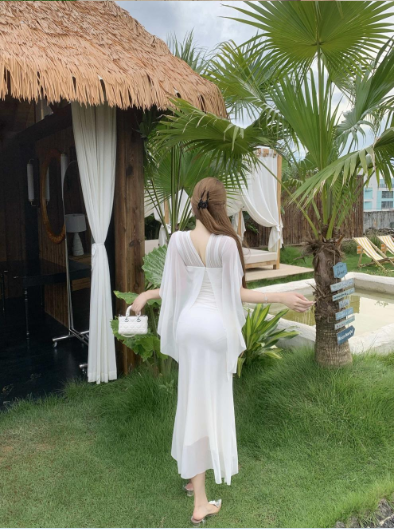 Đầm Dạ Hội Trắng Thanh Lịch