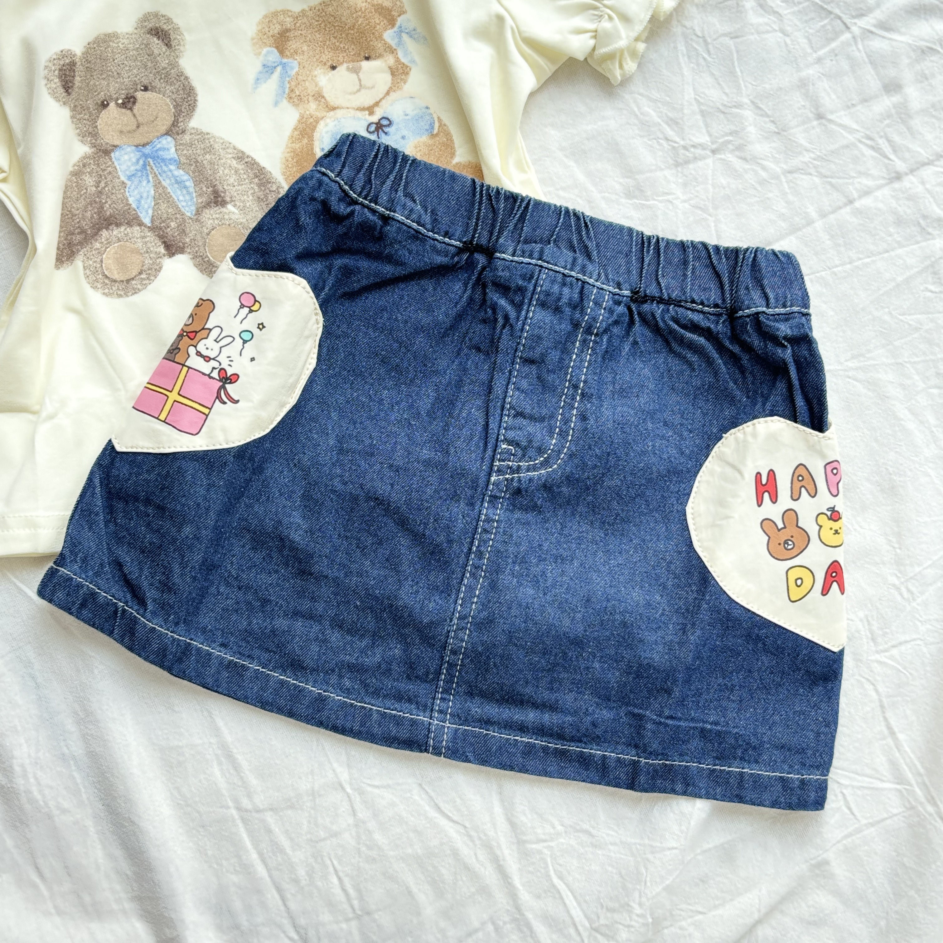 (A32) Áo thun mềm cổ tròn đính ren màu vàng họa tiết chú gấu siêu xinh mẫu Hè 2025 QCCC_thumbnail_1