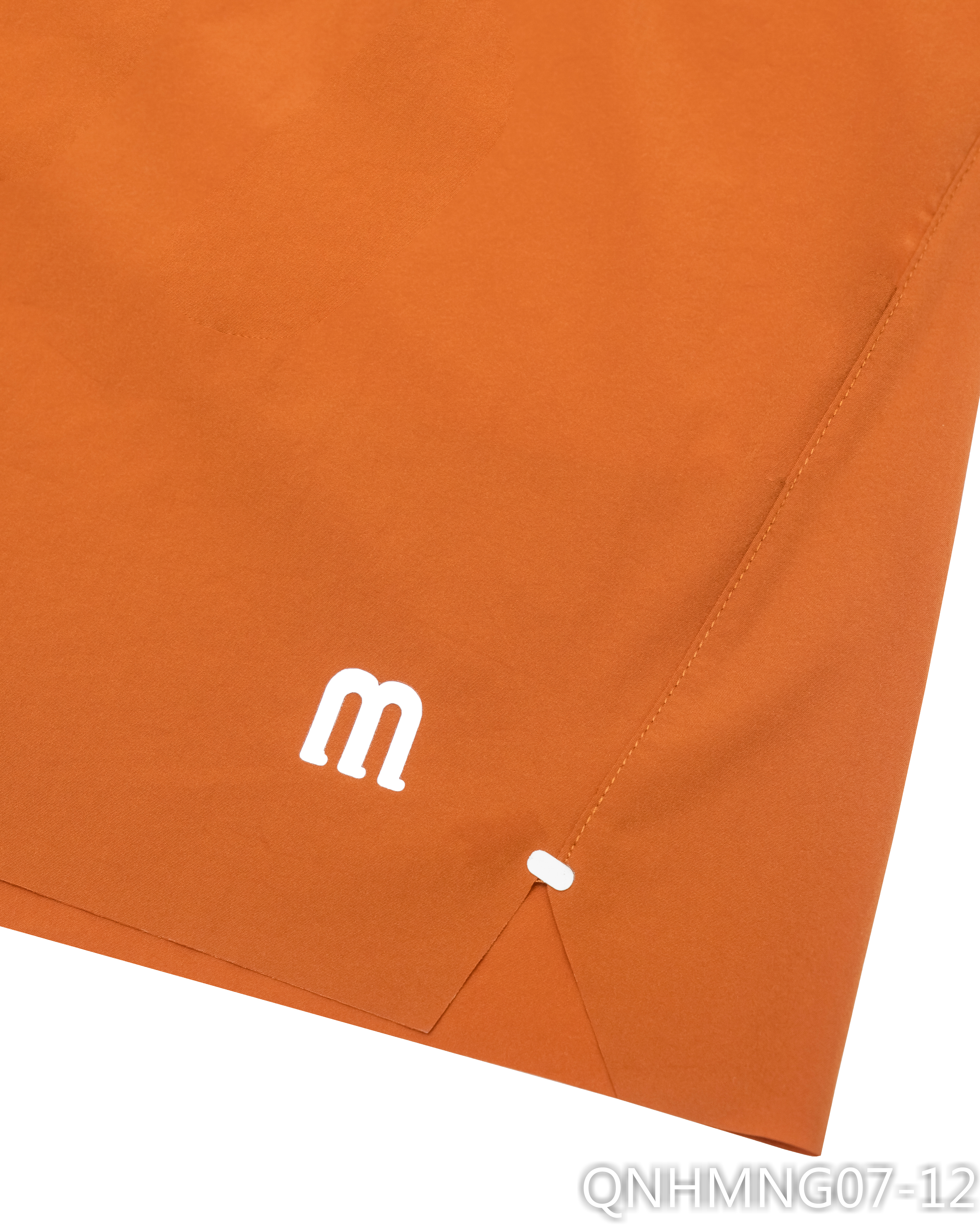 QUẦN NGẮN CHUN MANESTI GIÓ LÔ GÔ CHỮ m TRẮNG_thumbnail_2