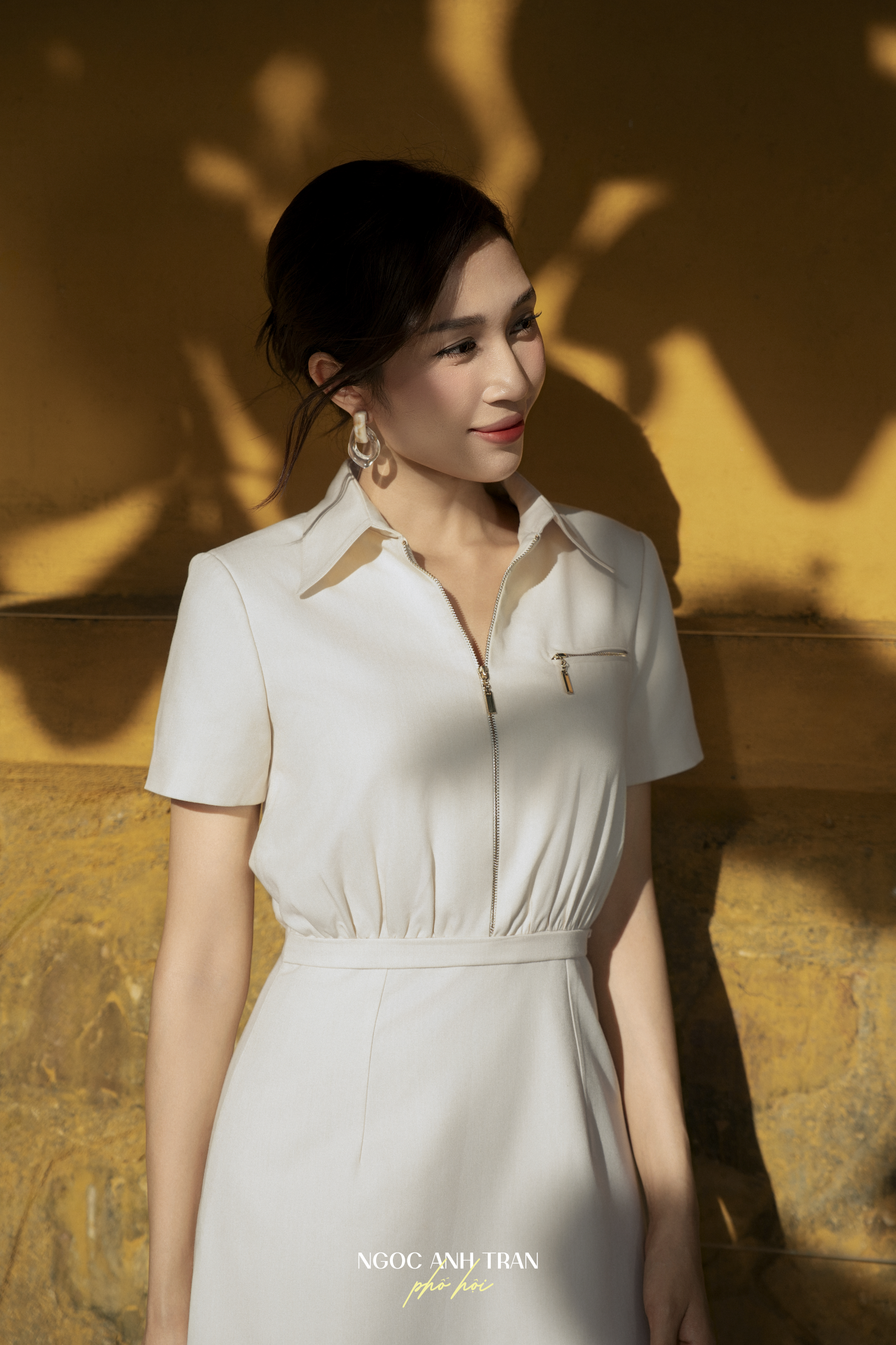 D121 - Váy kem khoá đồng_thumbnail_2