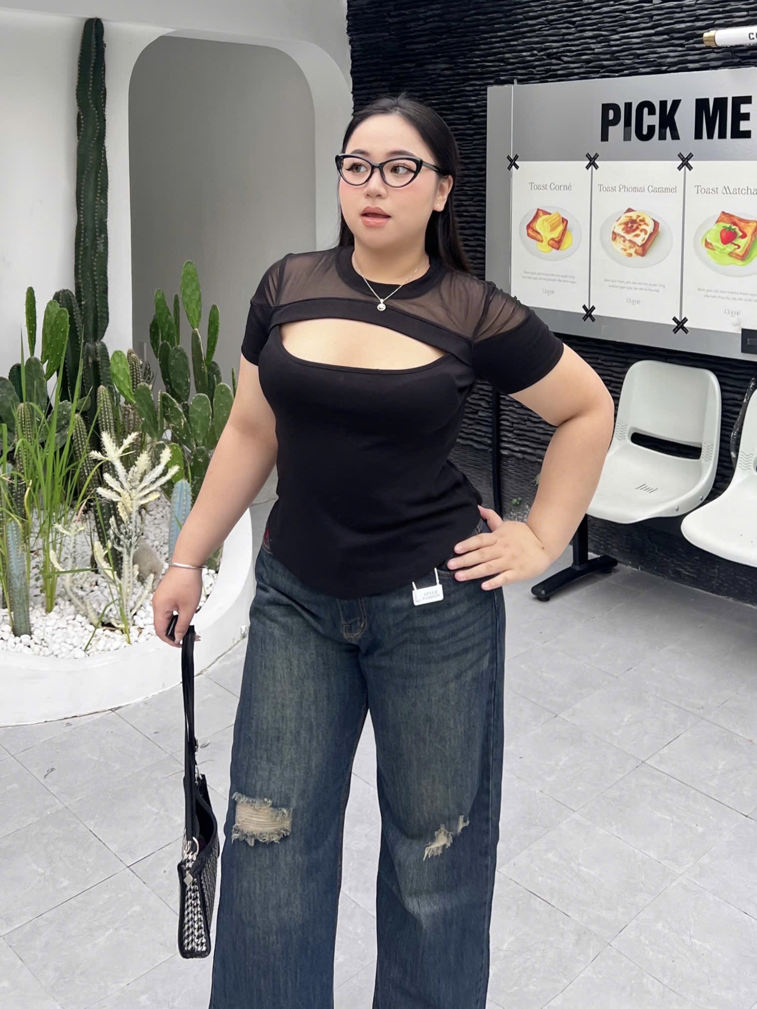 Áo thun khoét ngực kiểu bigsize AT150 dành cho nàng béo mập từ 55-90kg_thumbnail_5