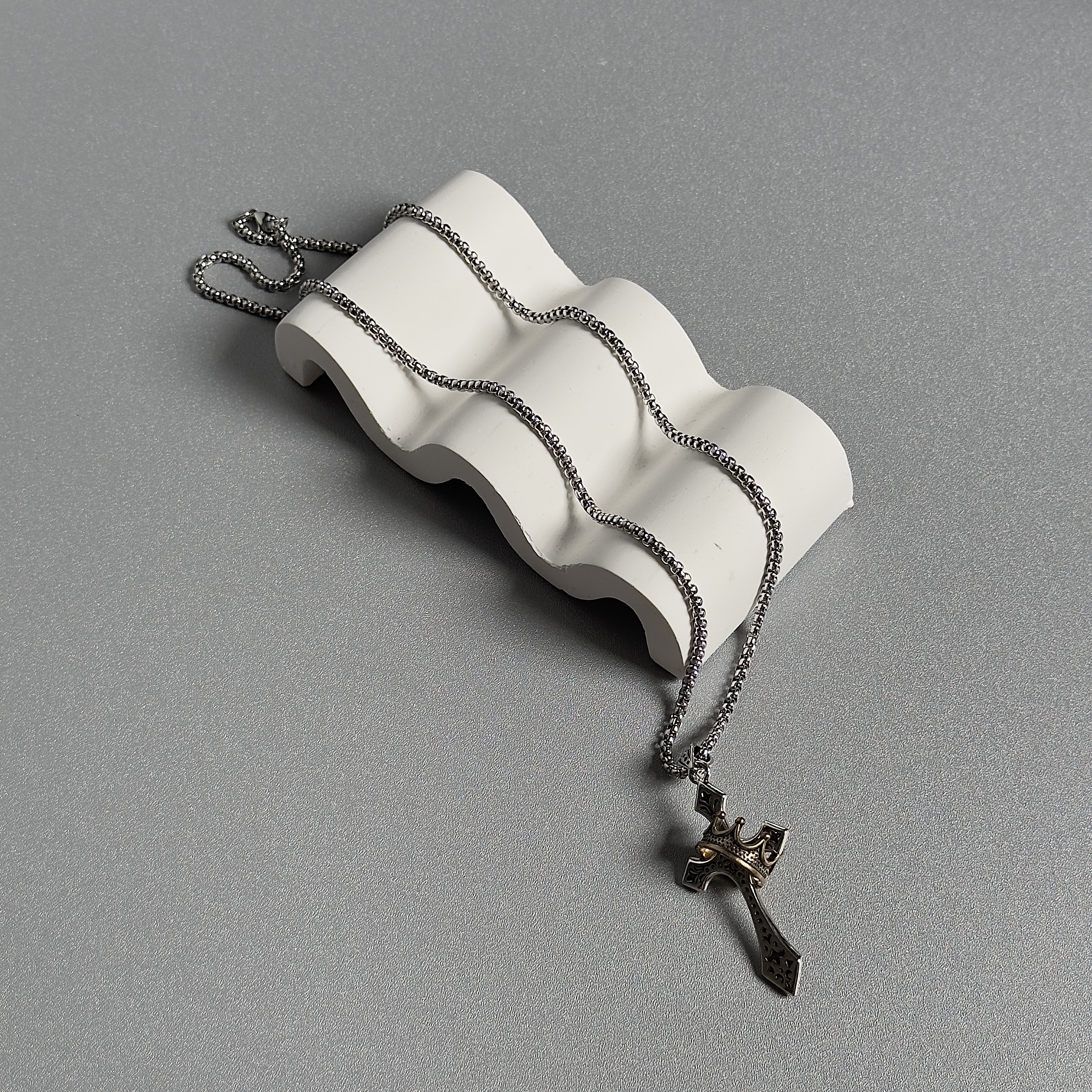 Dây chuyền Crown and Cross_thumbnail_5