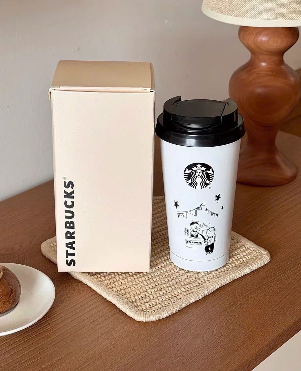 LY STARBUCKS_thumbnail_3