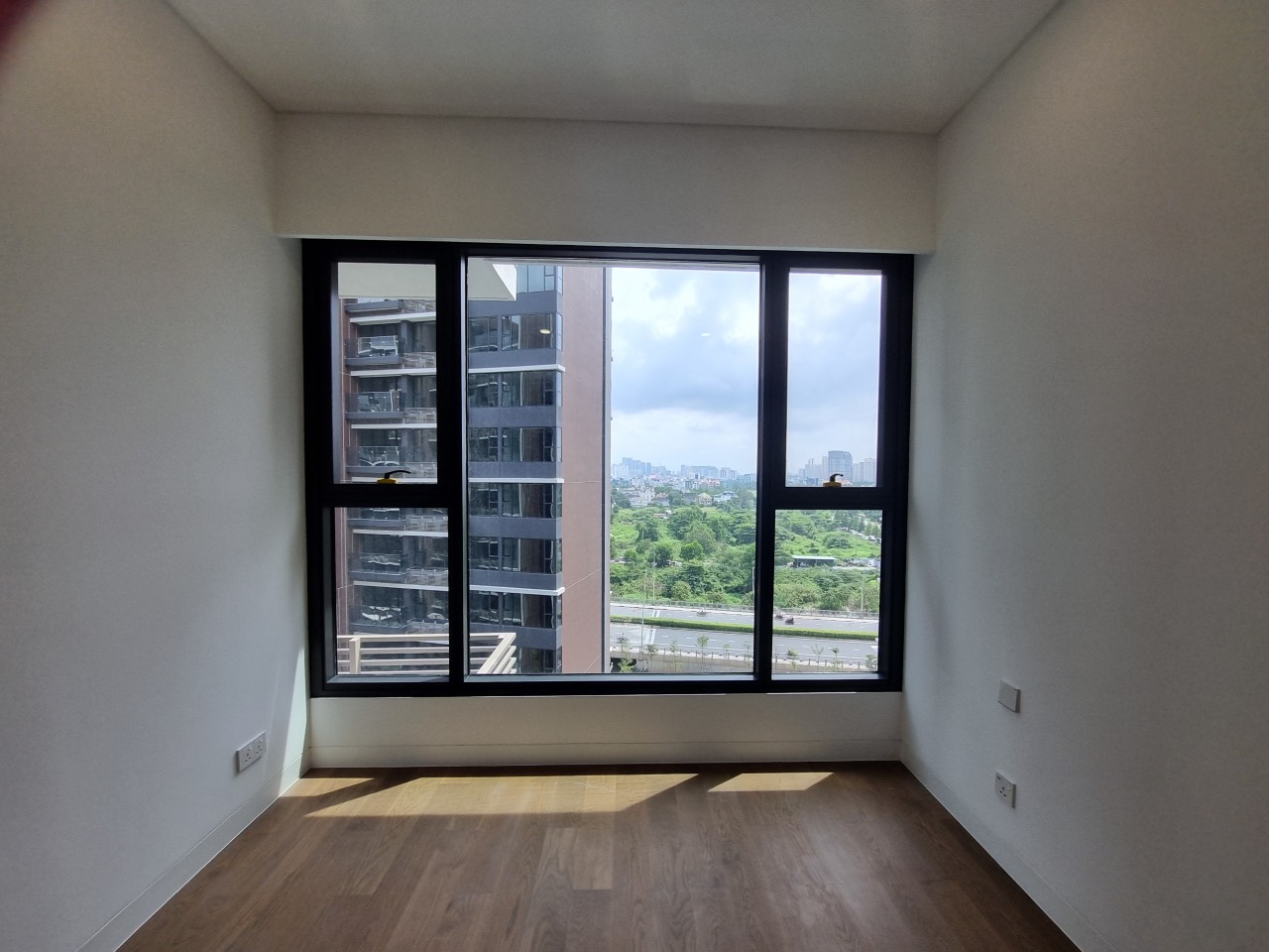 Bán chung cư The River Thủ Thiêm, 3 phòng ngủ, 140 m2, giá 21.5 tỷ _thumbnail_1