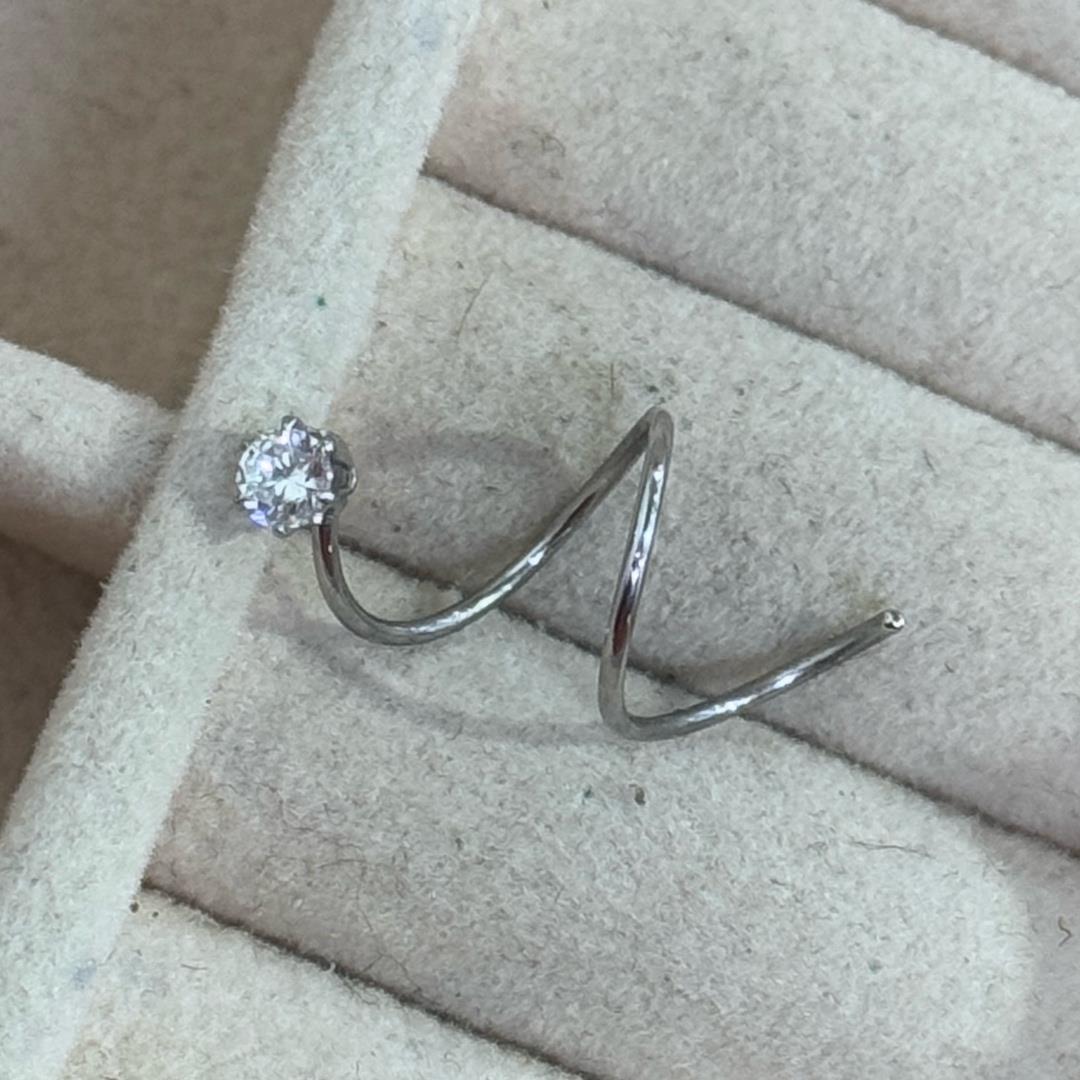 Xoắn 2 vòng kim cương mang 2 lỗ._thumbnail_2