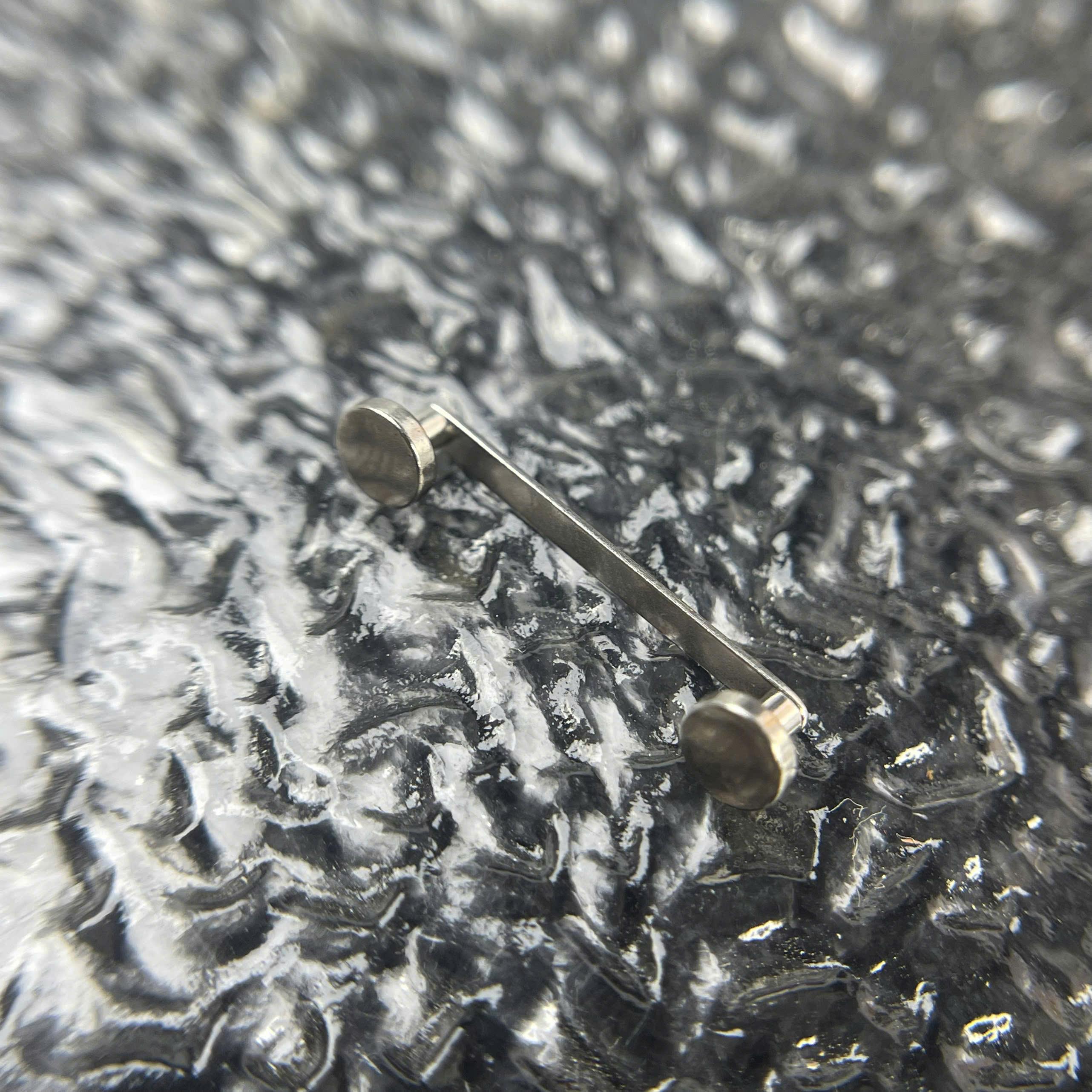 Khuyên surface thép