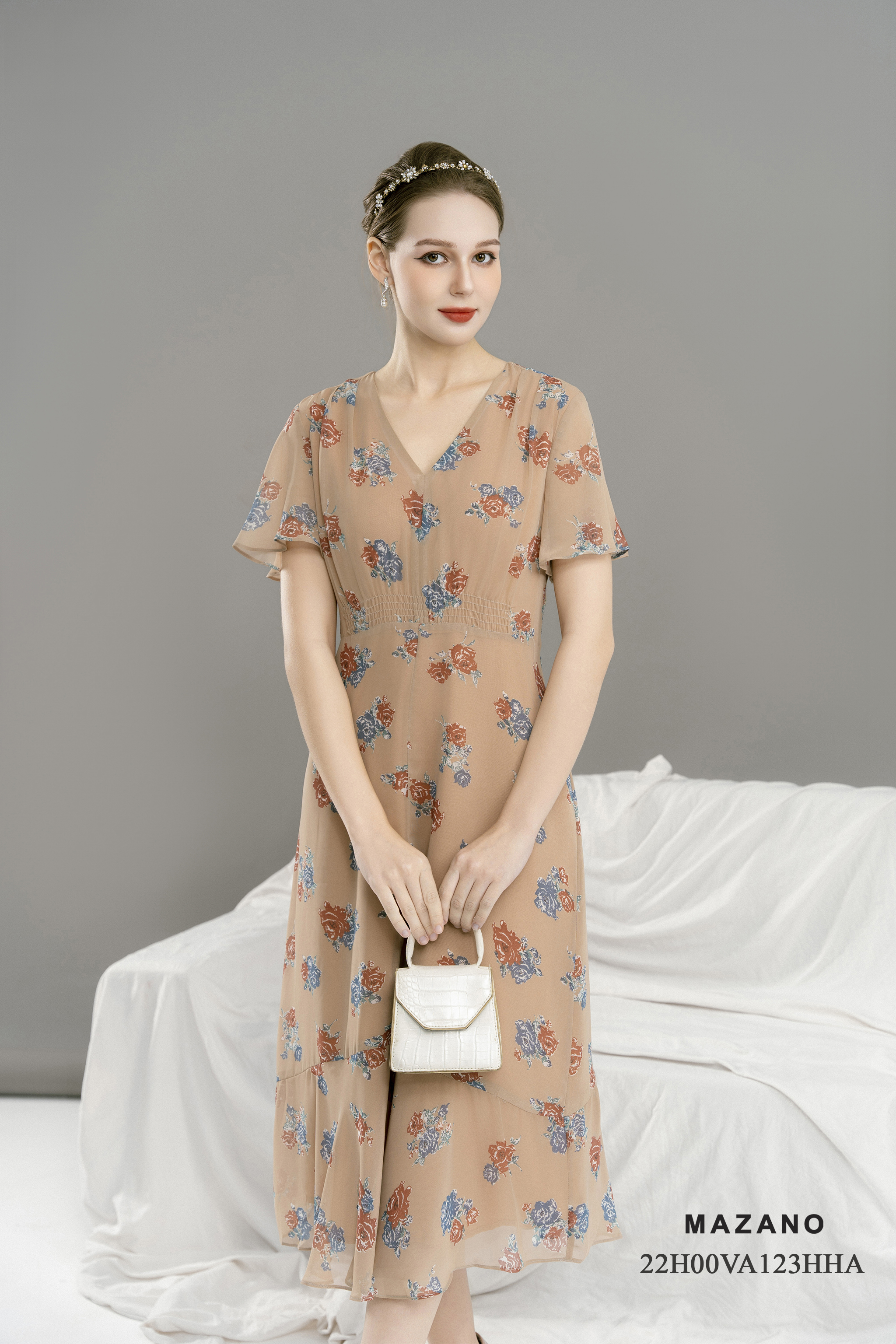 Váy Đầm Ôm Vải voan mỏng Hoạ tiết hoa cách điệu Cổ V Tay ngắn Dài qua bắp chân_thumbnail_2