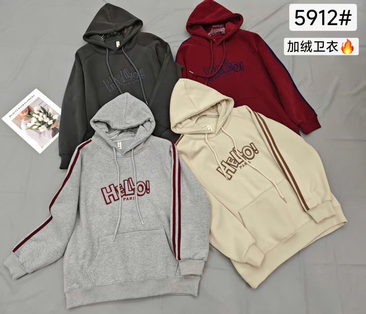 Áo nỉ mũ Hello - K86