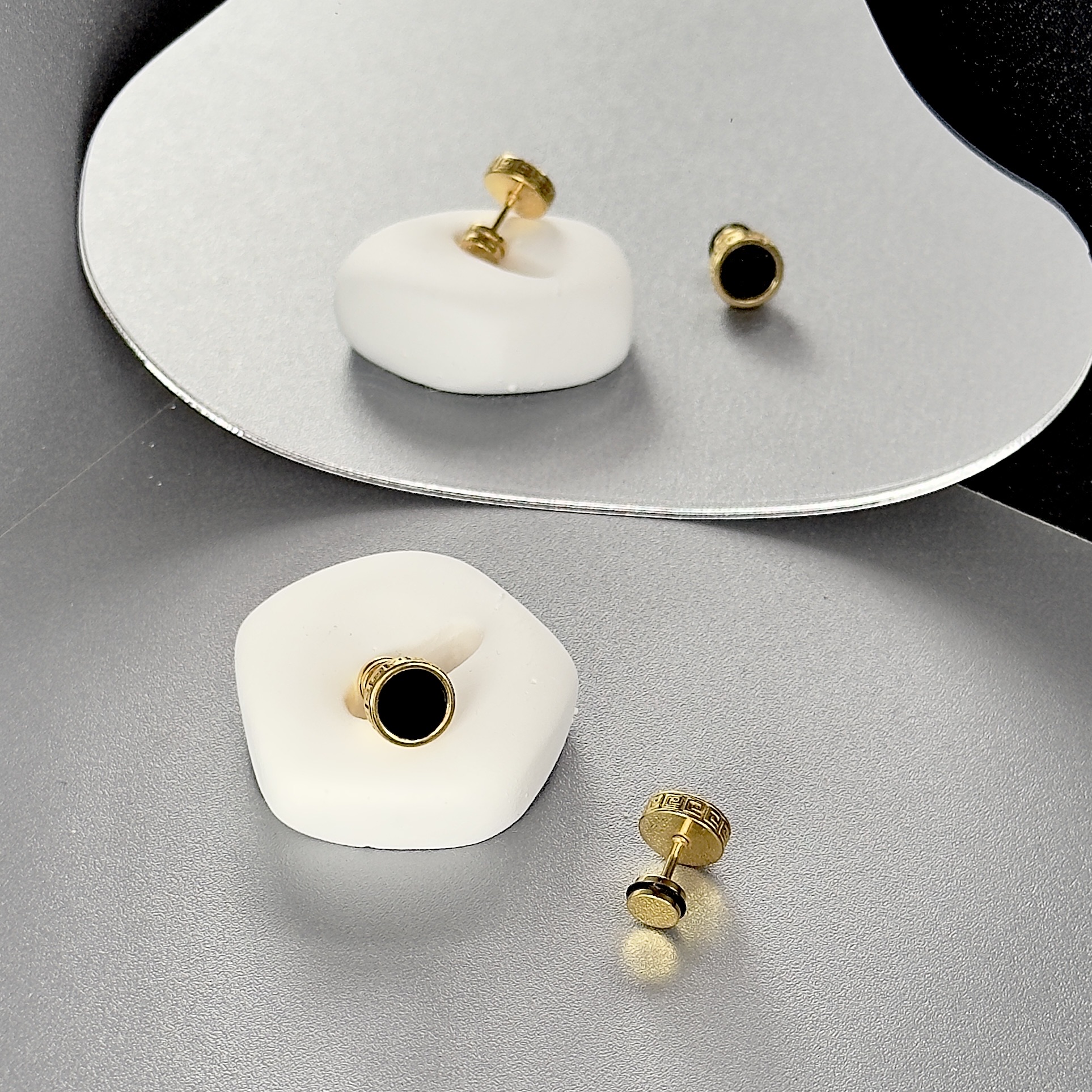 The DOT_thumbnail_12