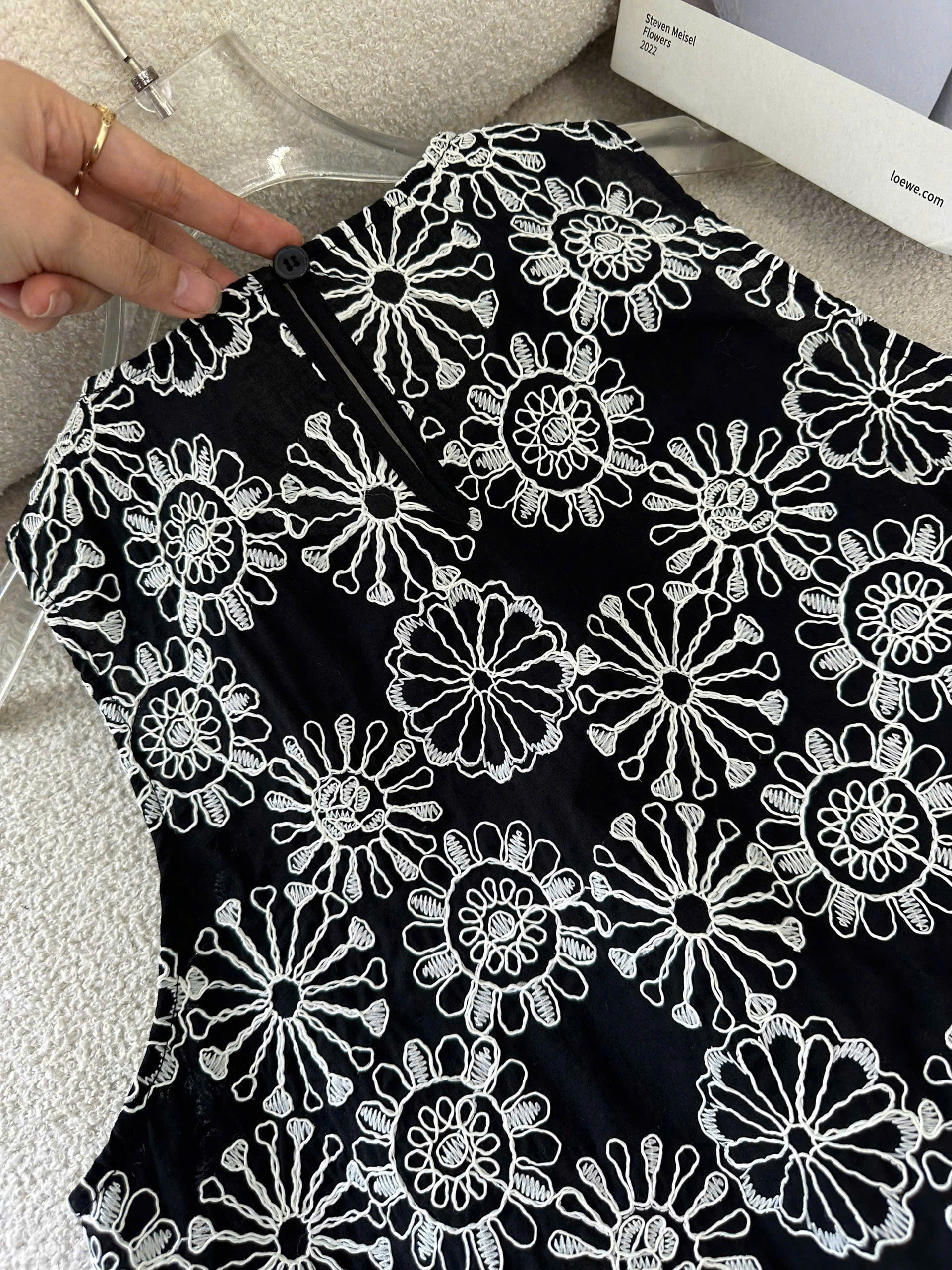 SALE U53 ÁO THÊU ĐEN_thumbnail_5