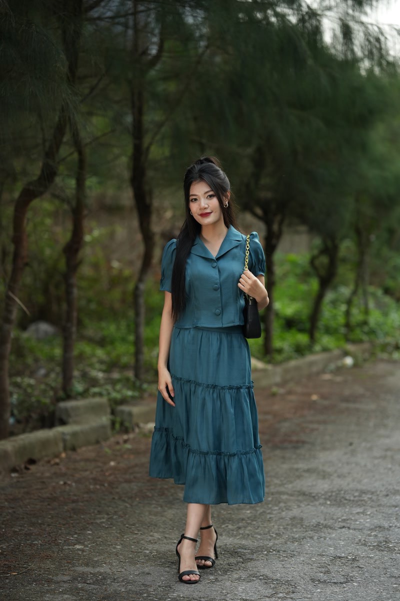 SET BỘ ÁO KÝ GIẢ CHÂN VÁY XÒE MÀU XANH LADONNA_thumbnail_6