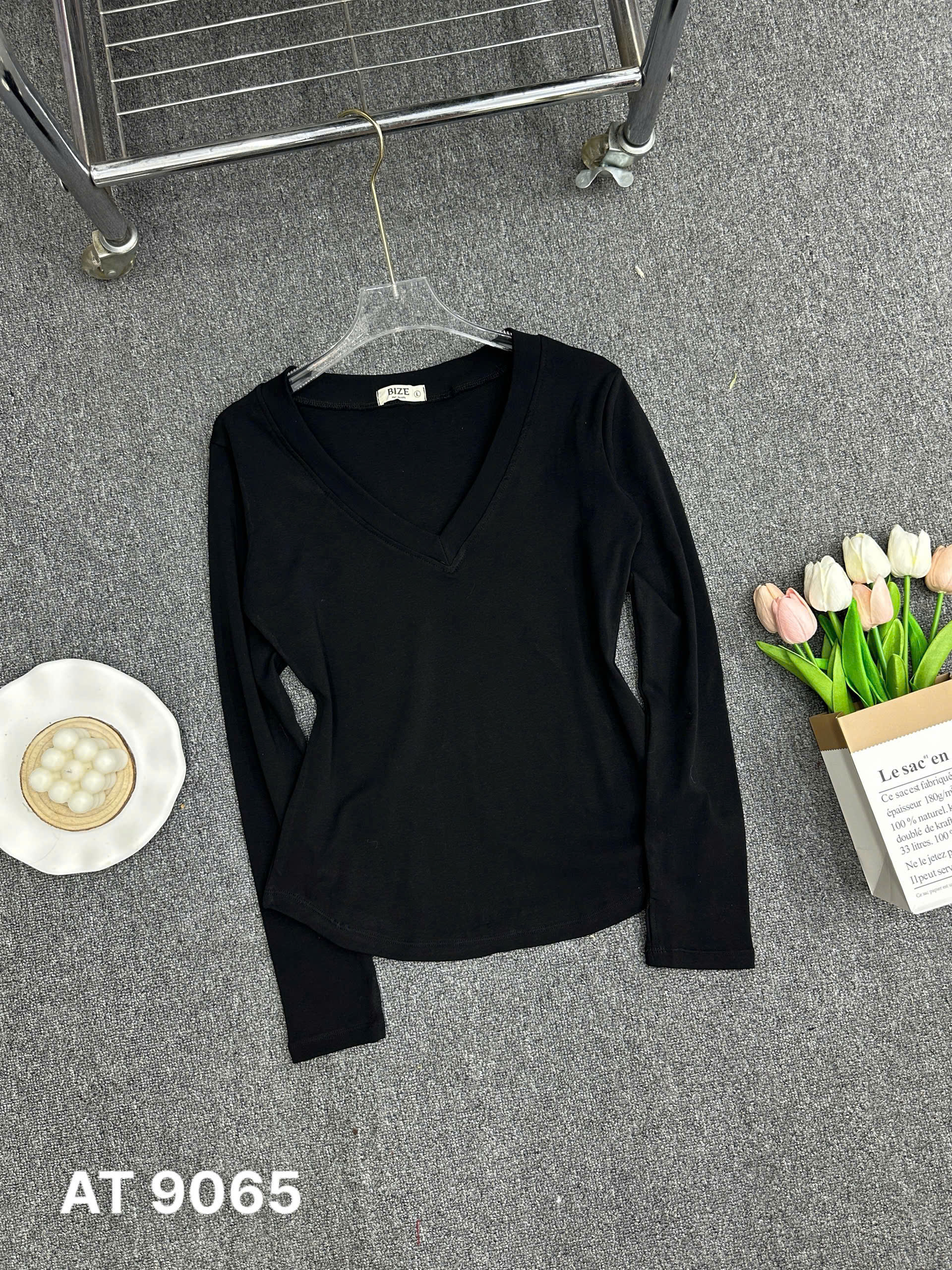 BIGSIZE - Áo thun tay dài cổ tim T- AT9065_thumbnail_3