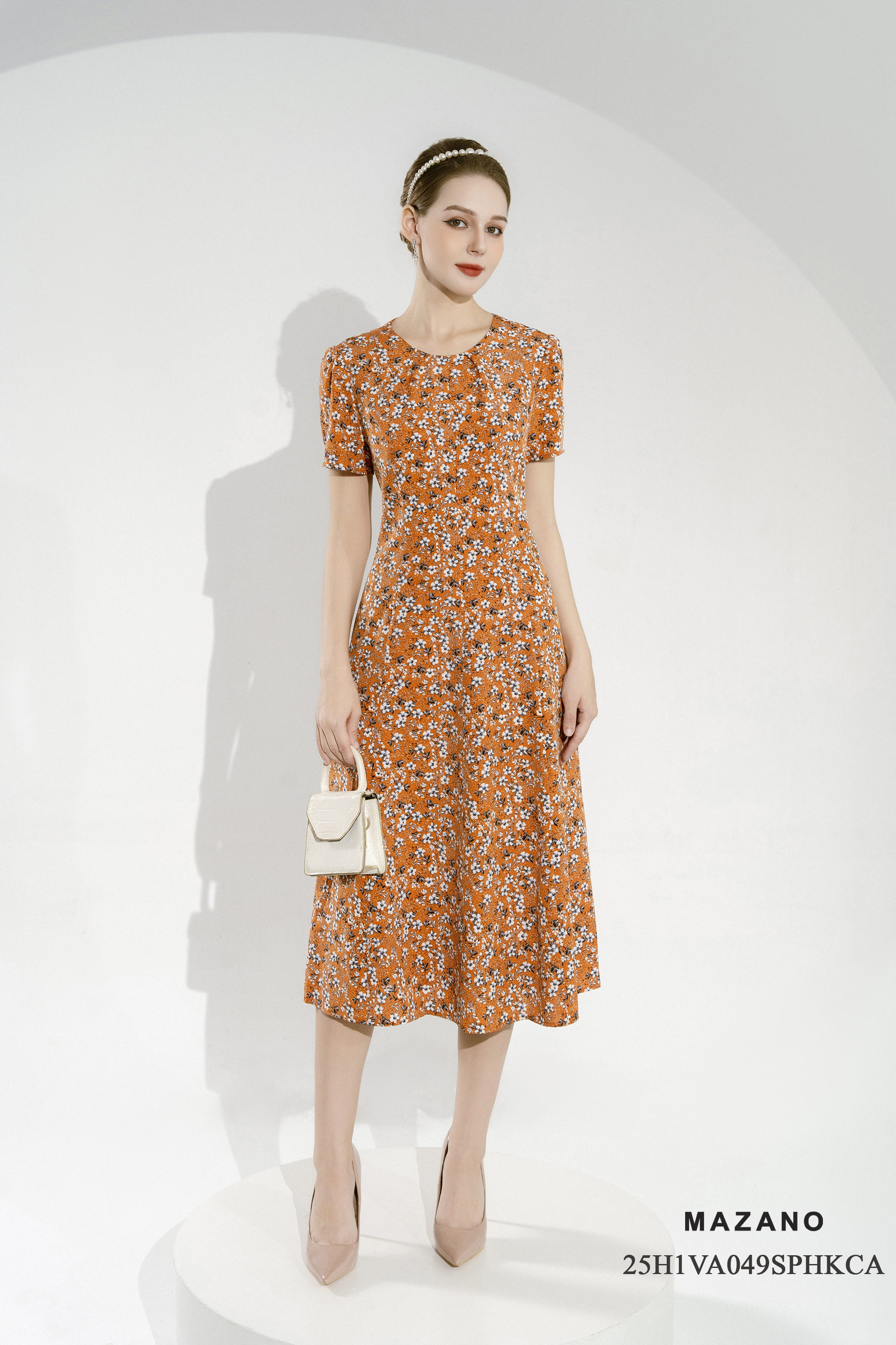 Váy Đầm thân ôm vừa chân rủ Vải voan dày Cổ tròn Tay ngắn Dài váy ngang bắp chân