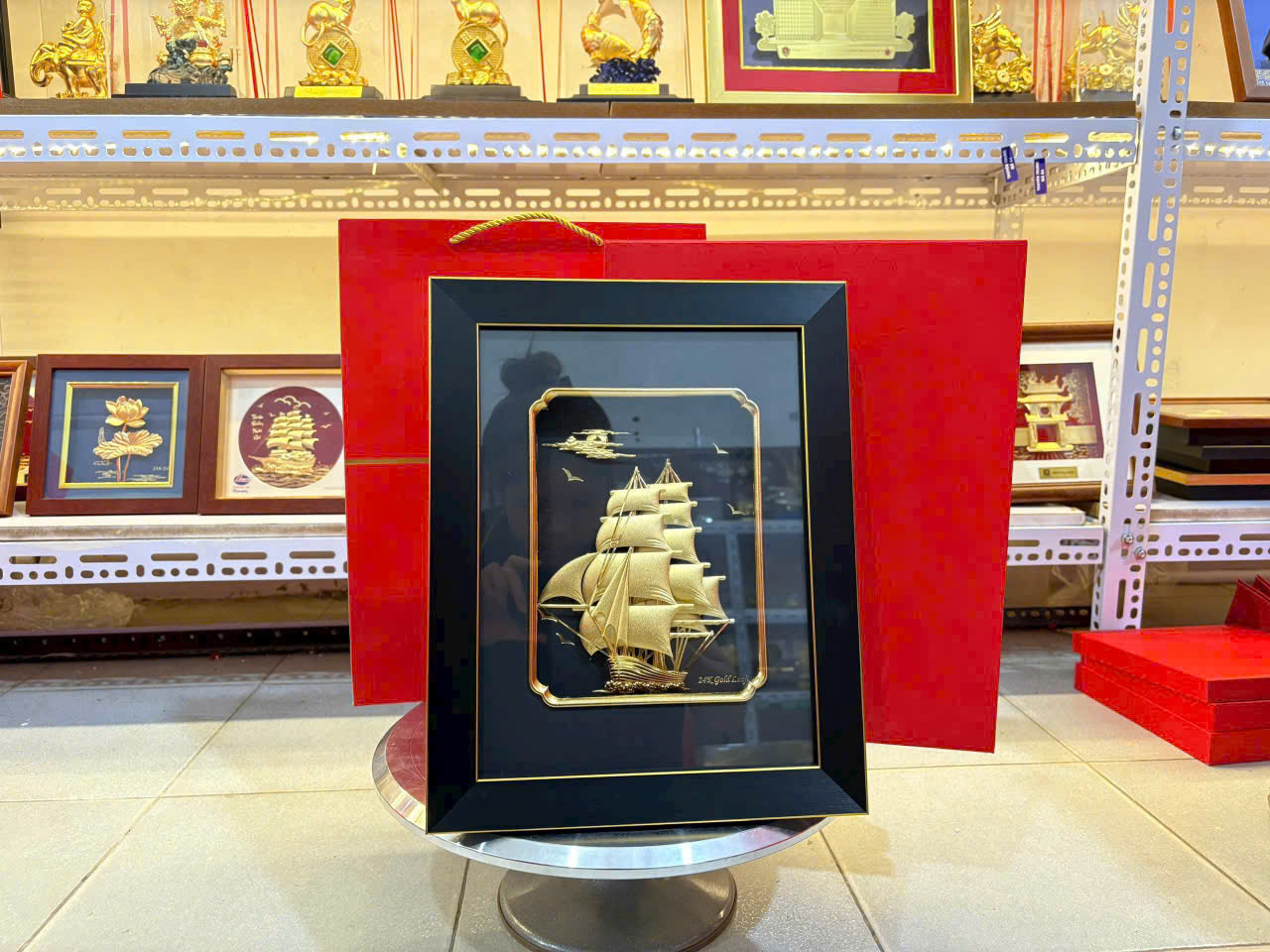 Tranh thuyền quà tặng thuận buồm xuôi gió mạ vàng 24k KT 32CM X 25CM _thumbnail_2