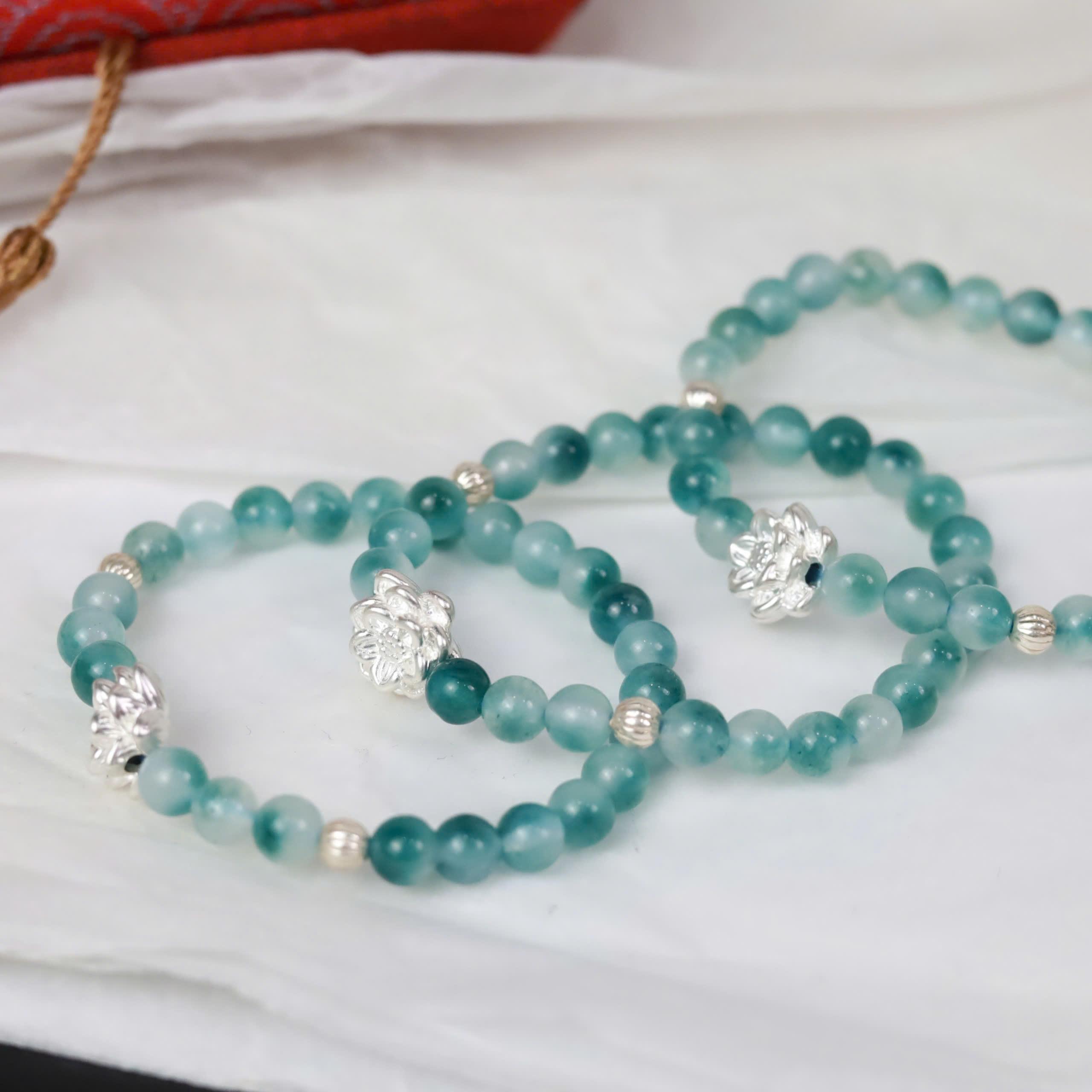 Vòng tay thạch anh yulong mix charm sen bạc_thumbnail_1