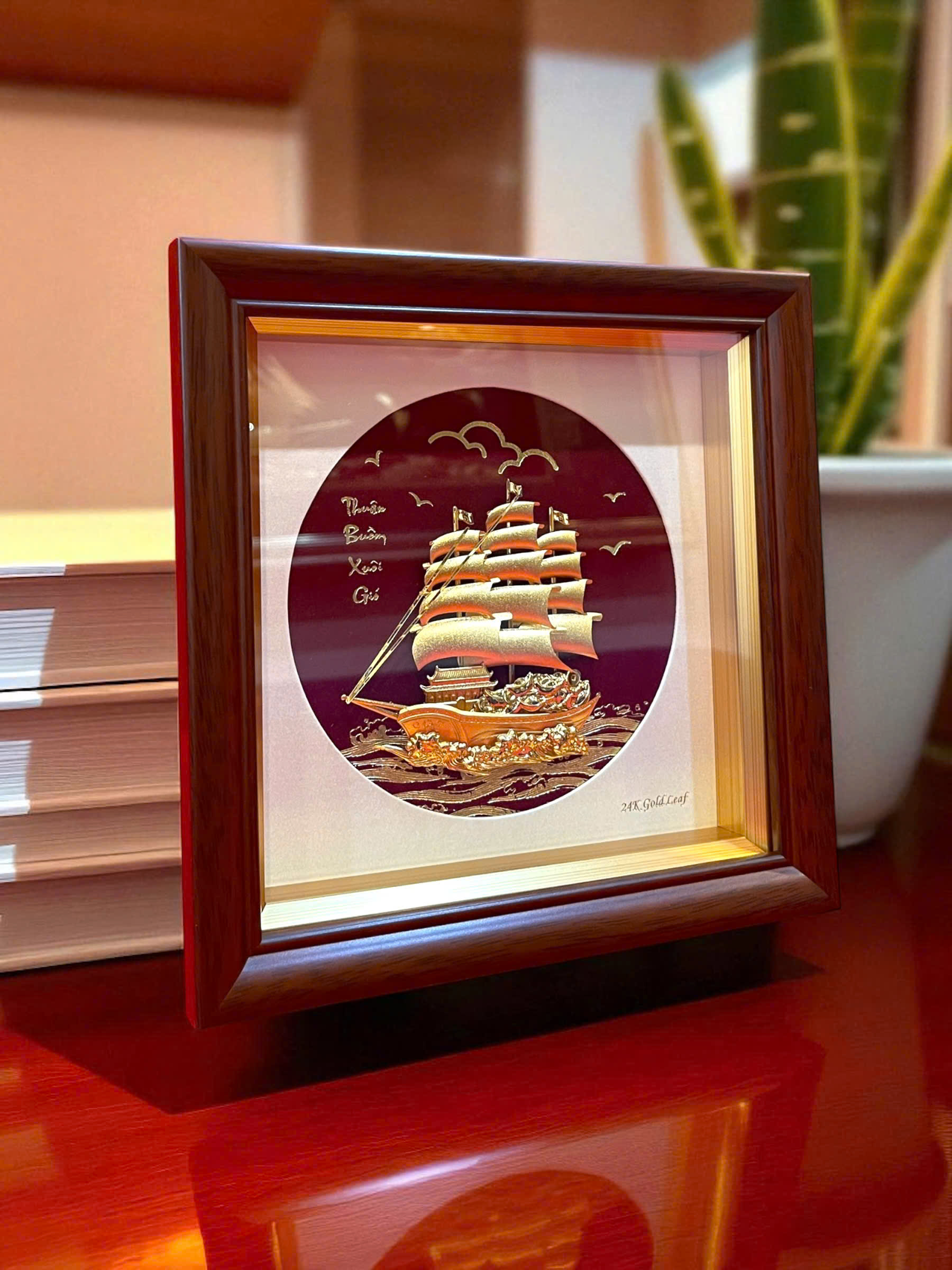 Tranh thuyền thuận buồm xuôi gió 20 cm x 20cm mạ vàng 24k_thumbnail_3