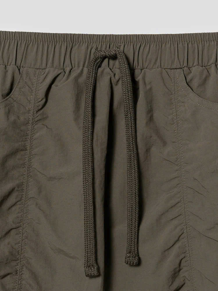 E202 CHÂN VÁY GIÓ RÊU NHÚN PHỐI TÚI HỘP_thumbnail_2