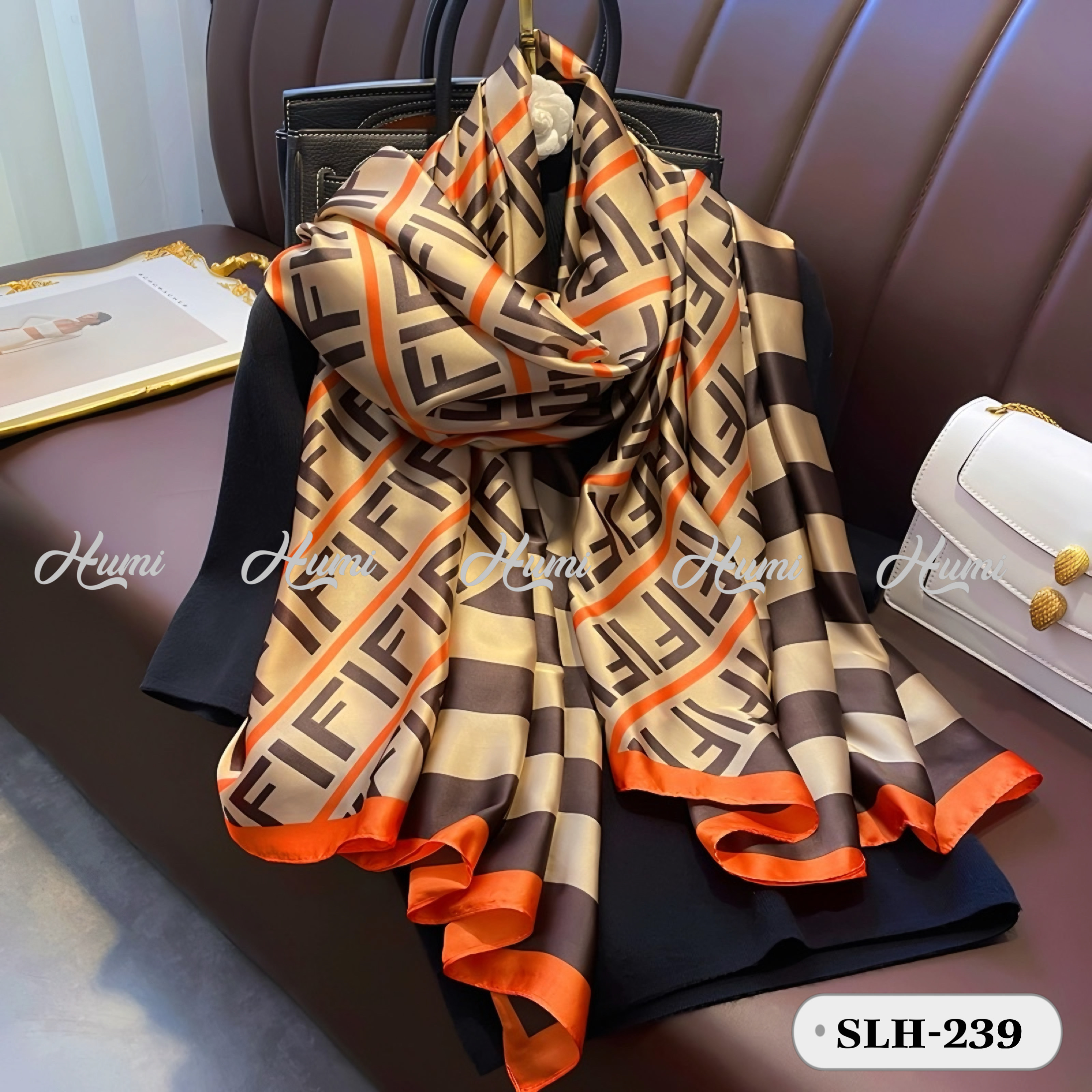 KHĂN CHOÀNG LỤA (SLH239)