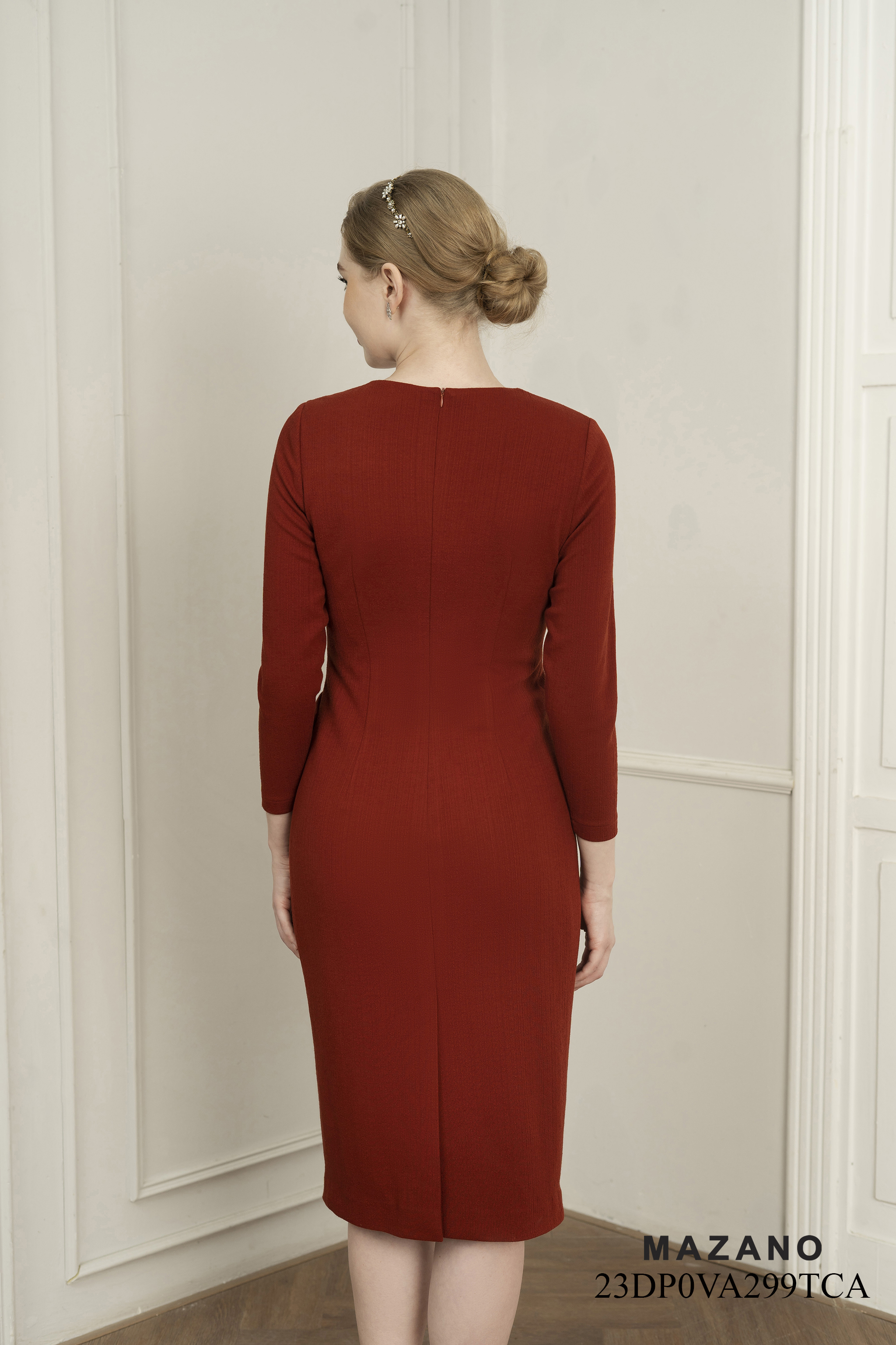 Váy Đầm ôm Vải len Eo cách điệu nơ đính đá Cổ tròn Tay dài Dài đến bắp chân_thumbnail_1