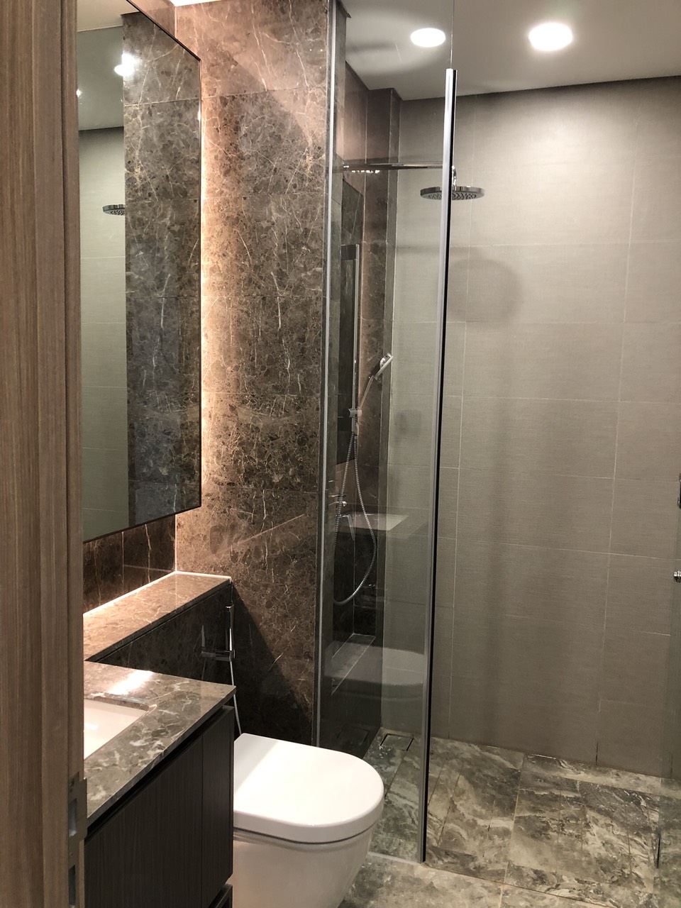 1PN The River Thủ Thiêm - 24 triệu net - full nội thất - view quận 1