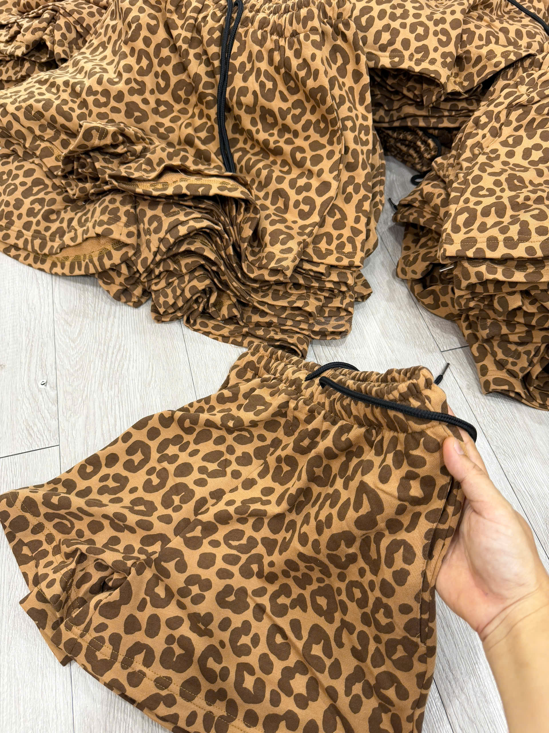 Q338 QUẦN SHORT BEO_thumbnail_12