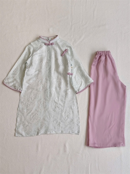 Áo Dài Tiểu Đào Mơ Bé Gái '24_thumbnail_3