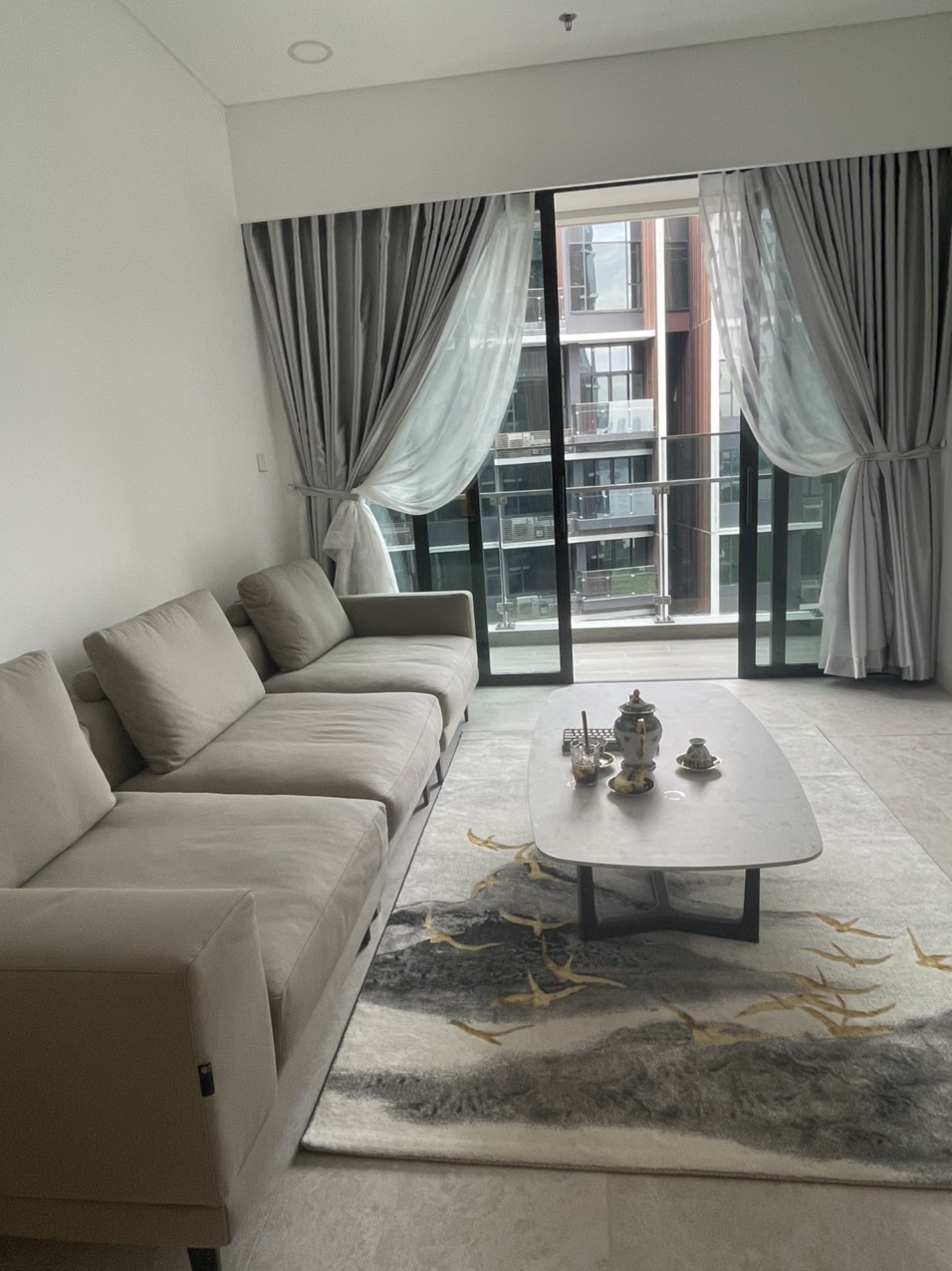 Chuyển nhượng căn hộ 3 phòng ngủ, view sông Sài Gòn, giá siêu hấp dẫn