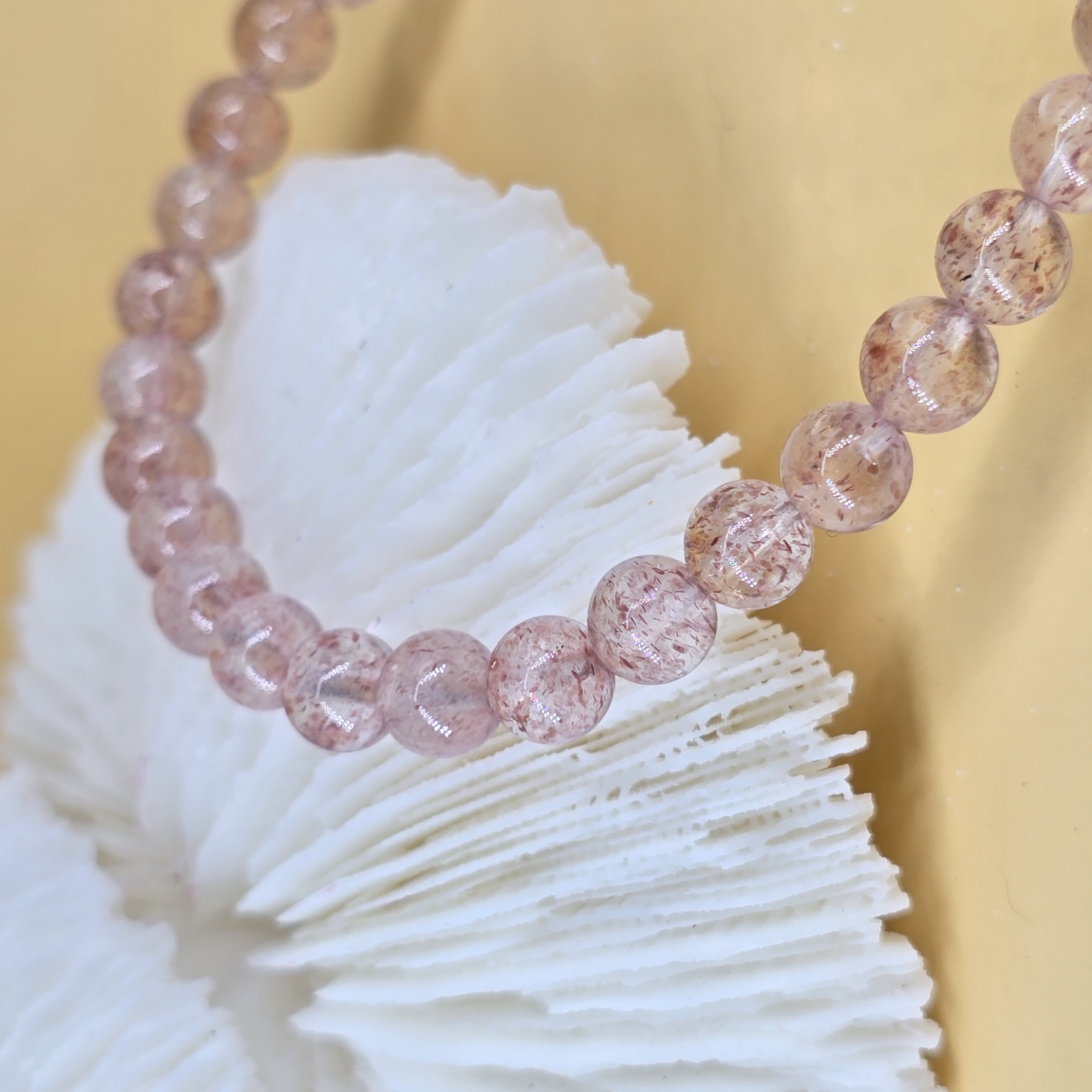 Vòng Thạch Anh Dâu Tây Strawberry Quartz_thumbnail_1