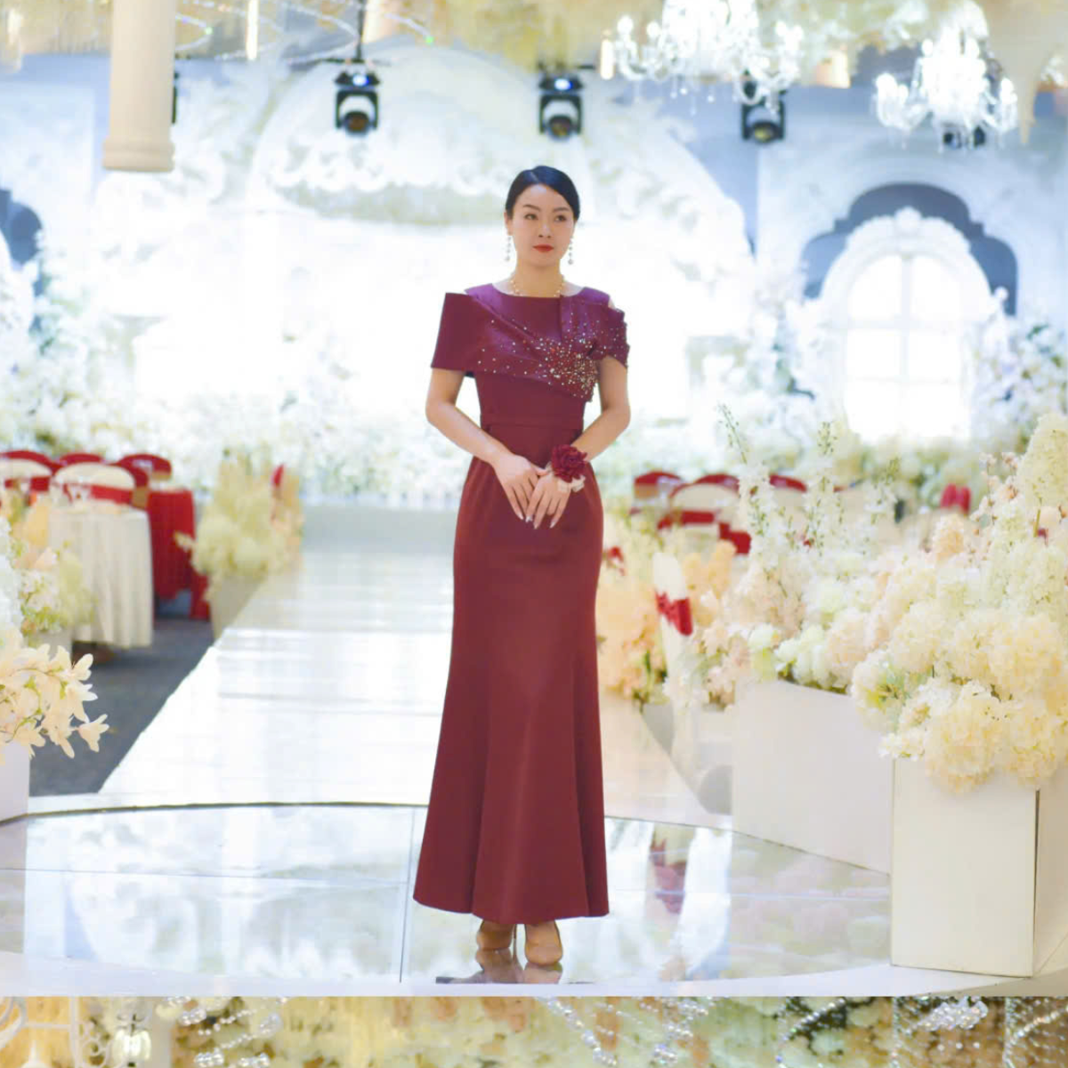 Đầm dự tiệc dạ hội đuôi cá kiểu nơ vai đính đá cao cấp_thumbnail_8