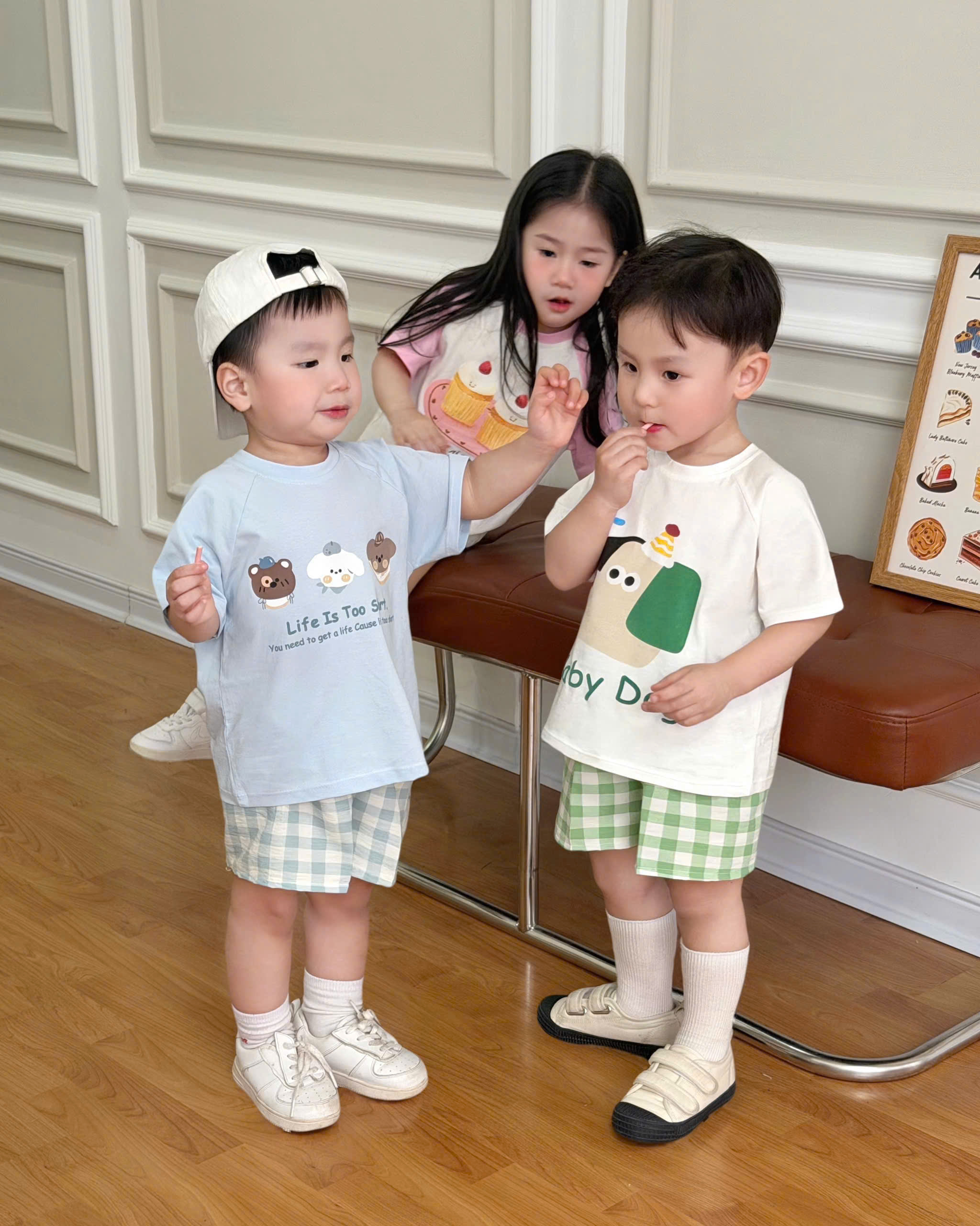 Set áo bé in hình + quần ( NÂU )_thumbnail_5