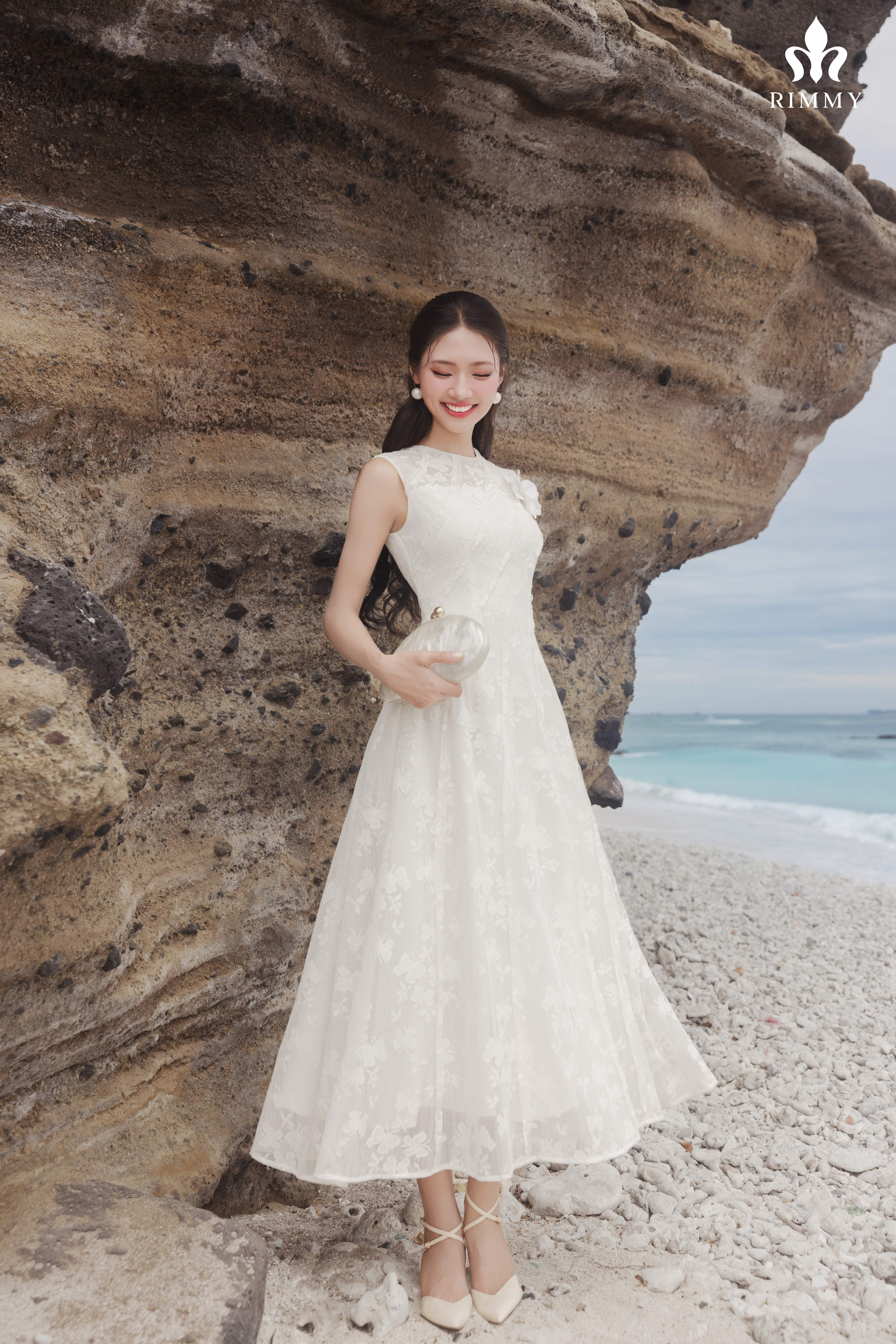 Lotty Dress_thumbnail_3